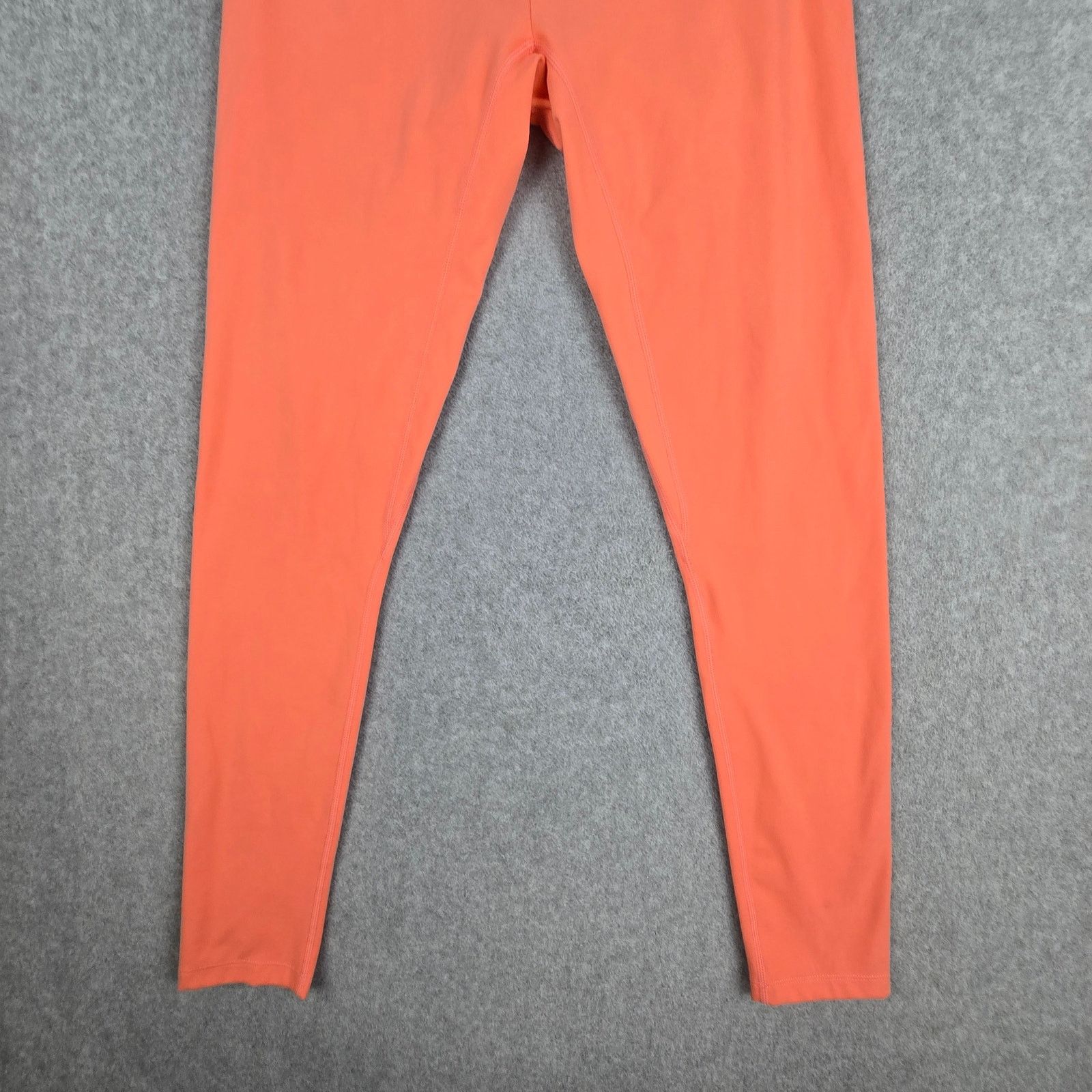 Gymshark Gymshark Medium Peach color Leggings Size 26" / US 2 / IT 38 - 5 Thumbnail