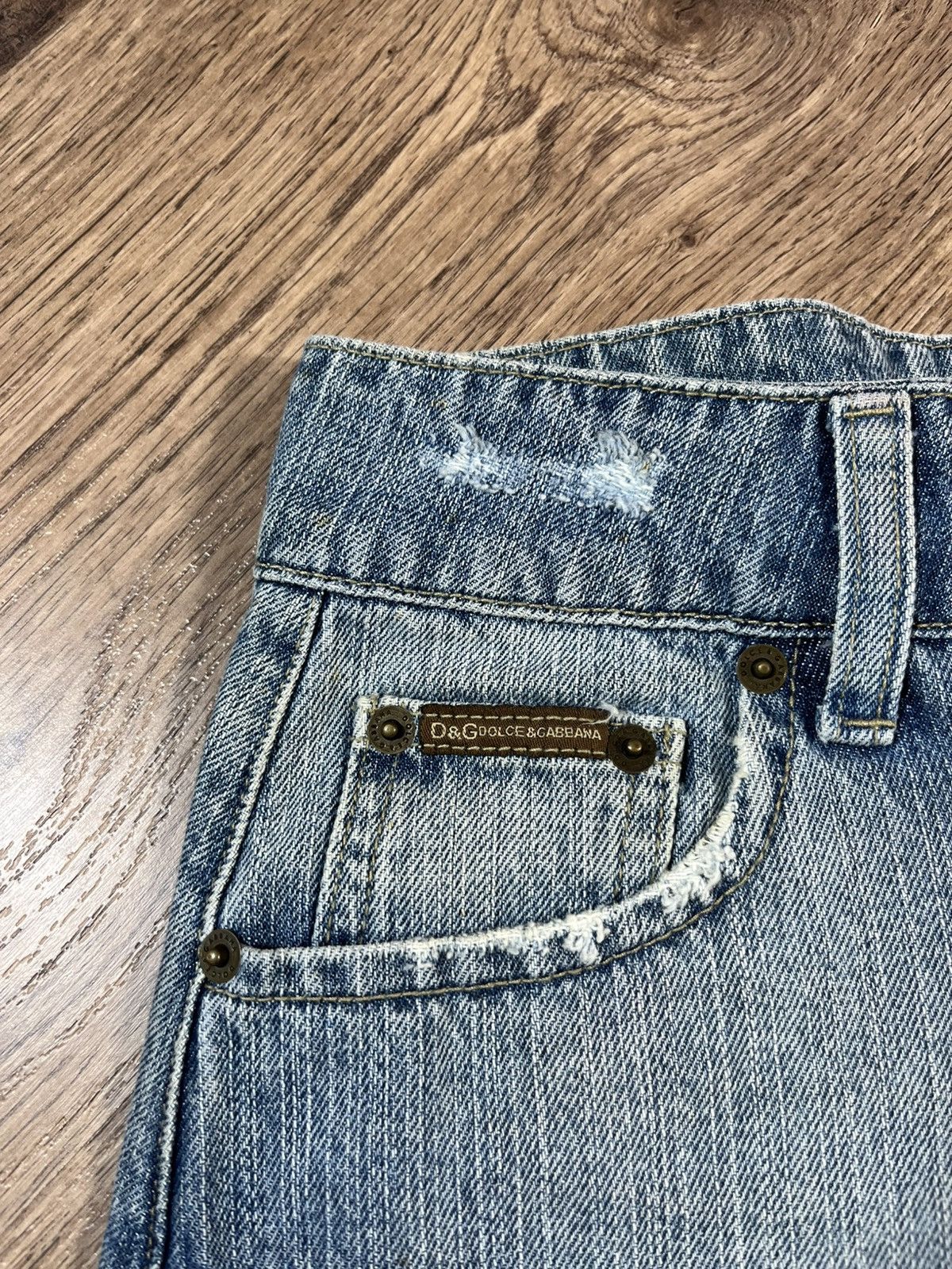 Dolce & Gabbana Dolce & Gabbana Vintage Skirt Big Logo Size 27" / US 4 / IT 40 - 5 Thumbnail