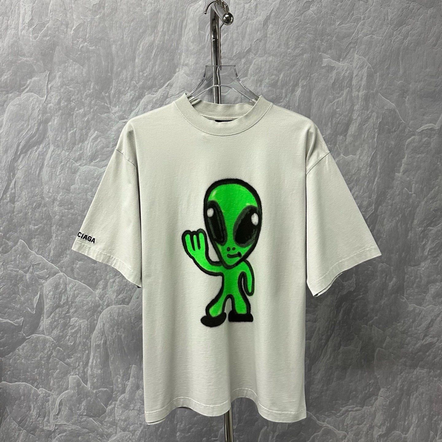 Balenciaga Balenciaga SS25 Dripley Alien Print T-shirt Size US M / EU 48-50 / 2 - 5 Thumbnail