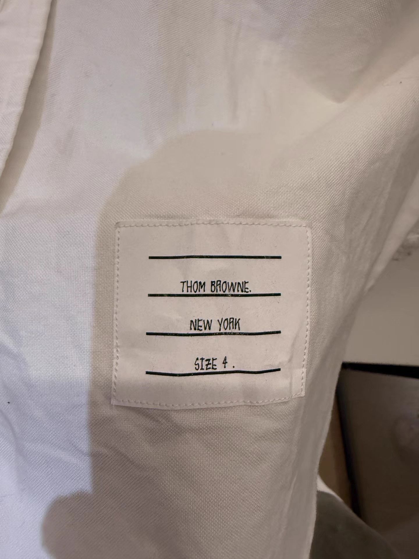 Thom Browne White Long-Sleeve Button-Up Shirt Size US XL / EU 56 / 4 - 4 Thumbnail