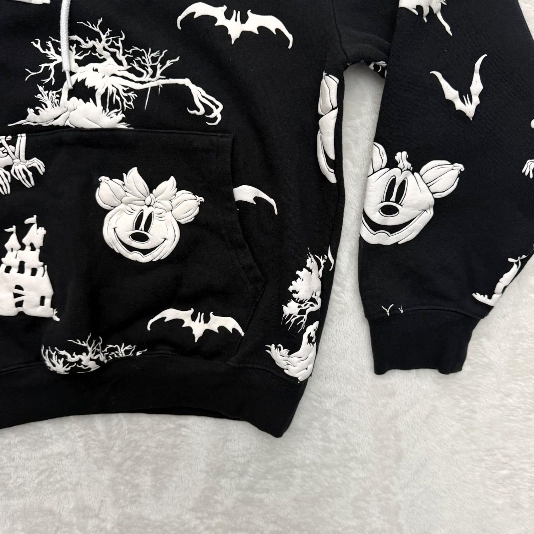 Disney Disney Mickey Minnie Hoodie Shirt Mens S Black Halloween Glow In The Dark Size US S / EU 44-46 / 1 - 5 Thumbnail