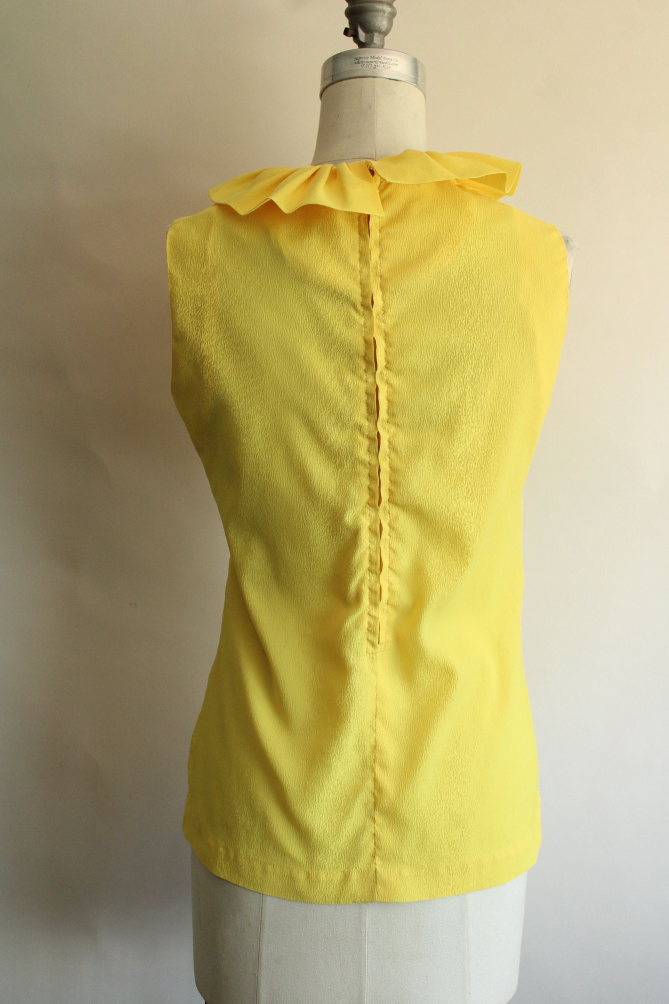 Vintage Vintage 1960s Blouse, Teddi of California Yellow Ruffle Coll Size M / US 6-8 / IT 42-44 - 10 Thumbnail
