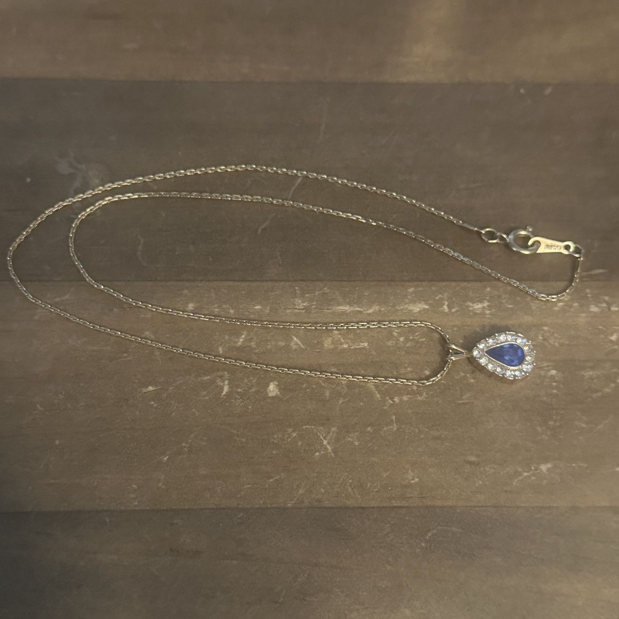 Other × Vintage Vintage Avon September birthstone pendant necklace Size ONE SIZE - 2 Thumbnail