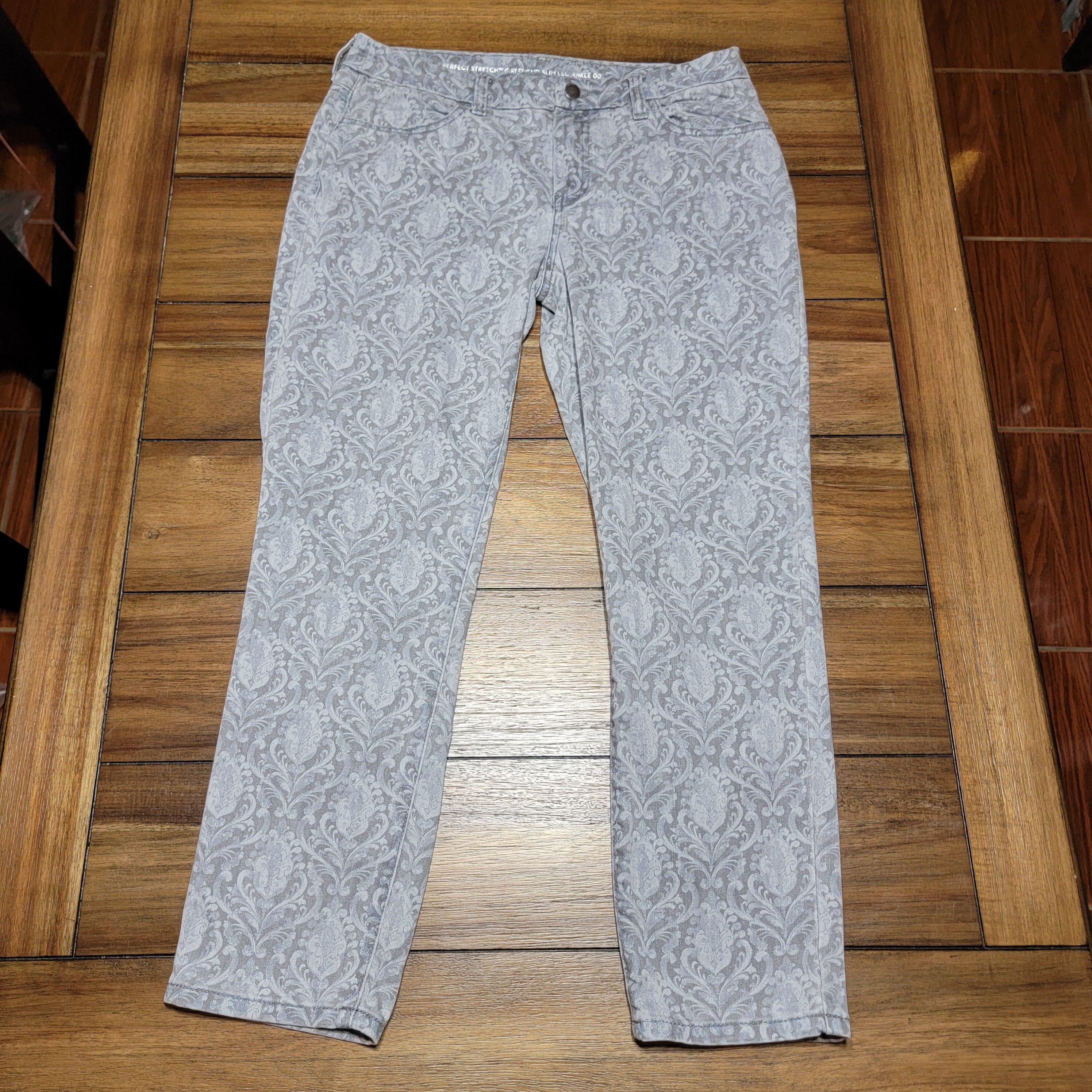 Chicos Chico's Perfect Stretch Slim Leg Damask Print Pants - 00 Size 30" / US 8 / IT 44 - 1 Thumbnail