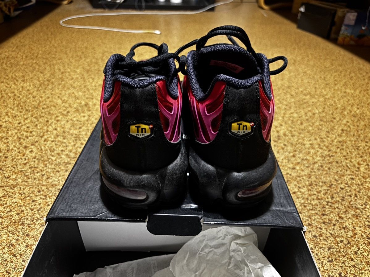 Nike × Supreme Supreme x nike air max 95 (Flame) Size US 11.5 / EU 44-45 - 4 Thumbnail