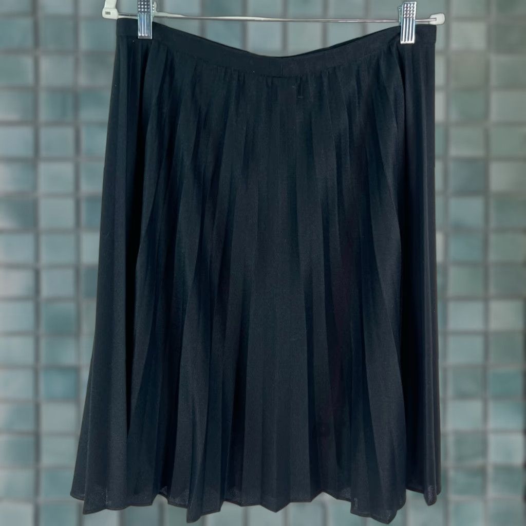 Vintage Vintage Brand Skirt Women Black Pleated Back Zip Size L Size 36" / US 14 / IT 50 - 1 Thumbnail