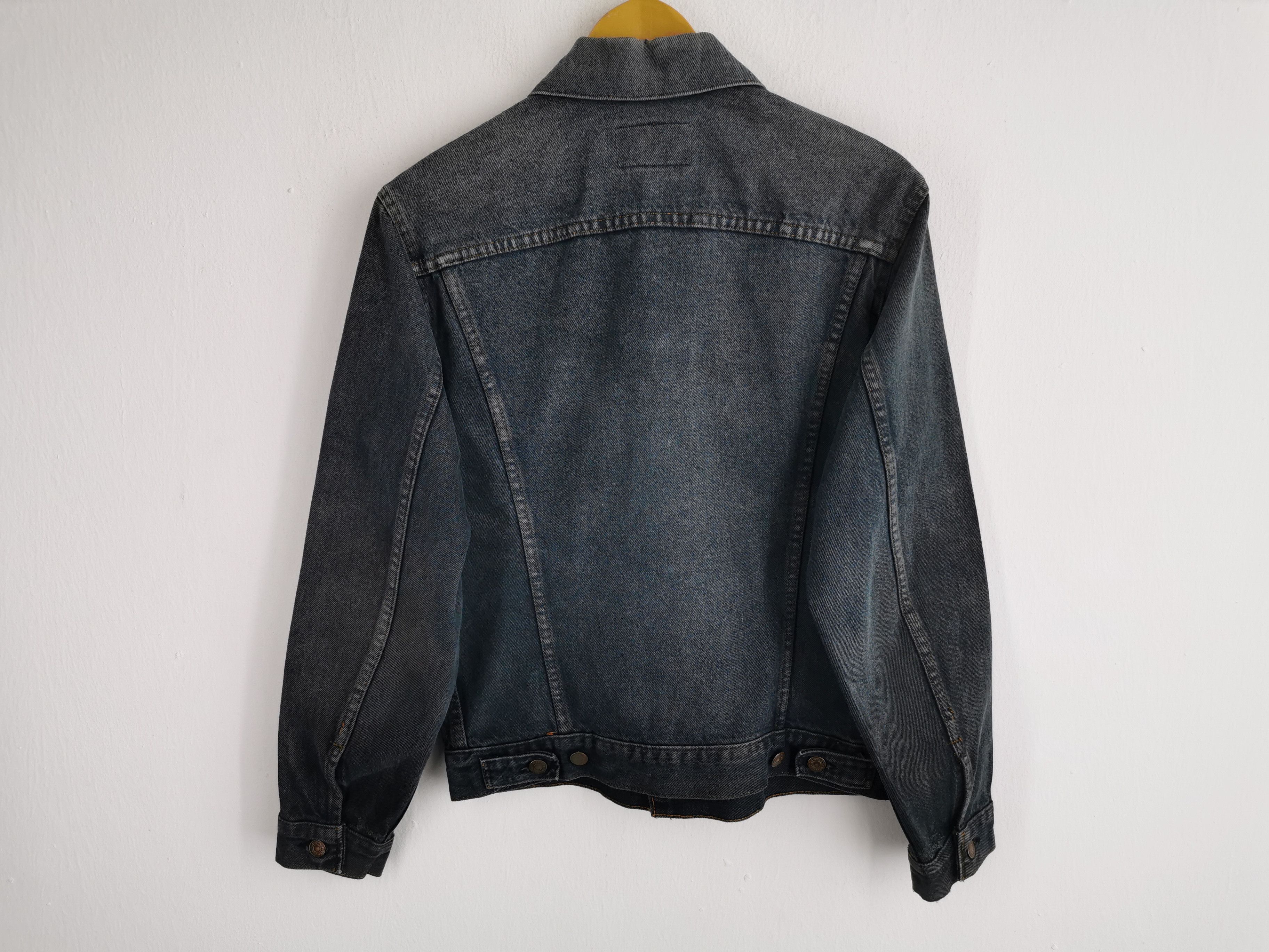 Levi's Distressed Vintage 90's Levis Denim Jacket Made In USA Size US M / EU 48-50 / 2 - 2 Thumbnail