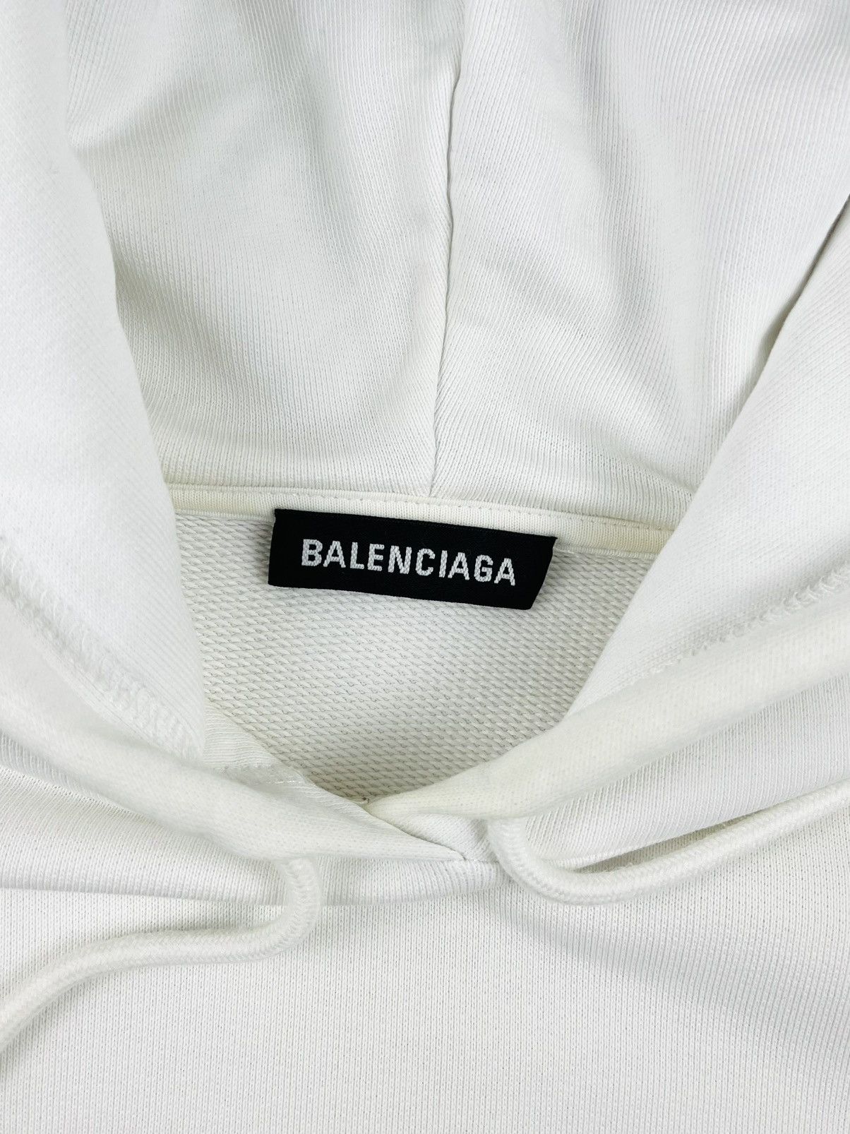 Balenciaga SS19 Balenciaga Rainbow Crest Logo Embroidered Hoodie White Size US M / EU 48-50 / 2 - 8 Thumbnail
