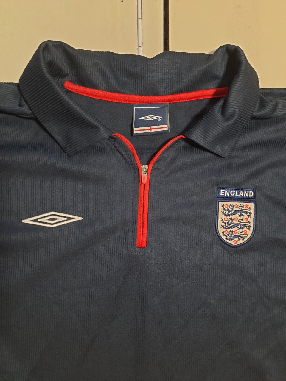 Umbro Umbro England Training Jersey Vintage Size US L / EU 52-54 / 3 - 7 Thumbnail