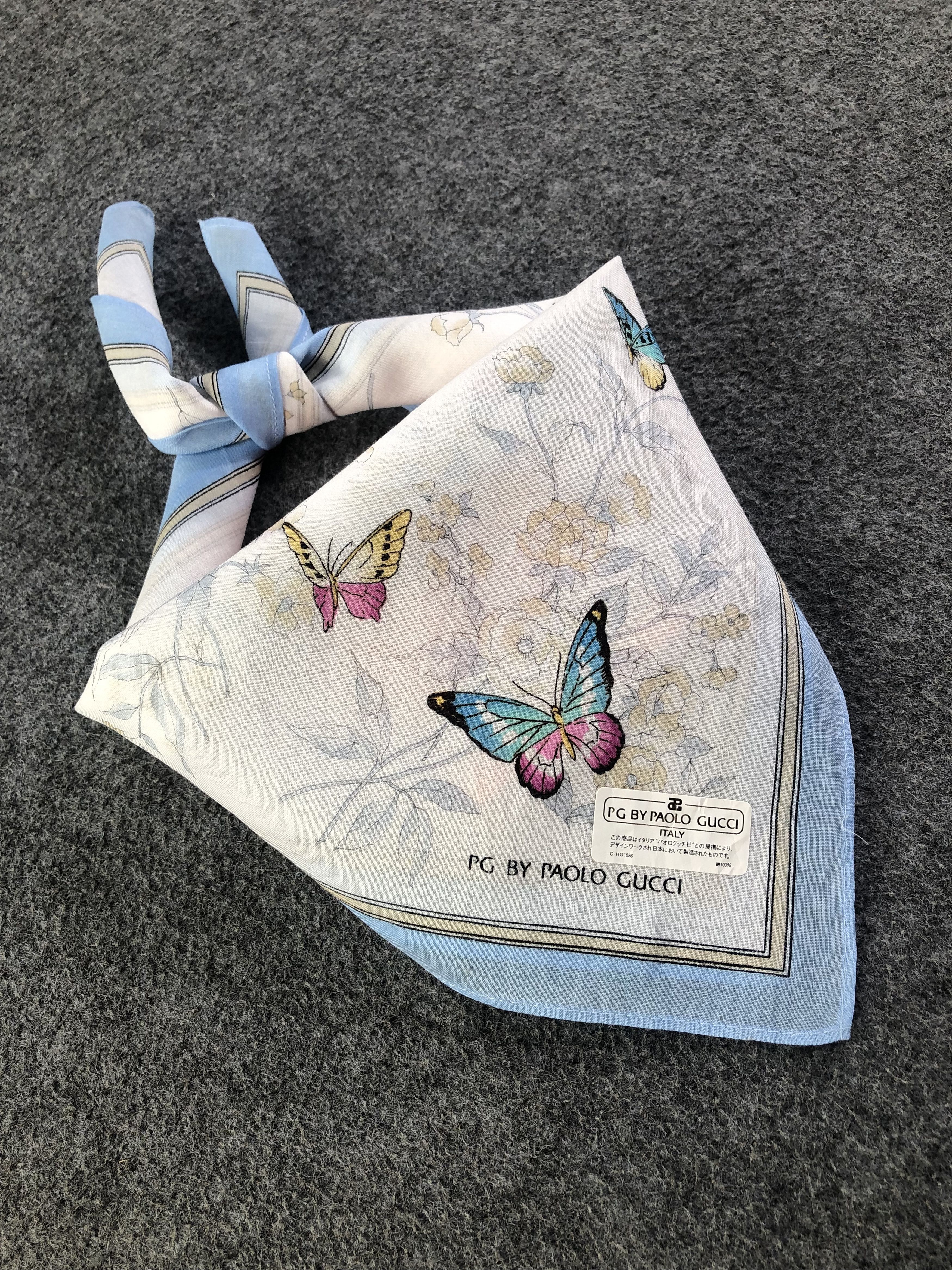 Paolo Gucci Paolo Gucci Handkerchief / Bandana / Neckerchief Size ONE SIZE - 1 Thumbnail