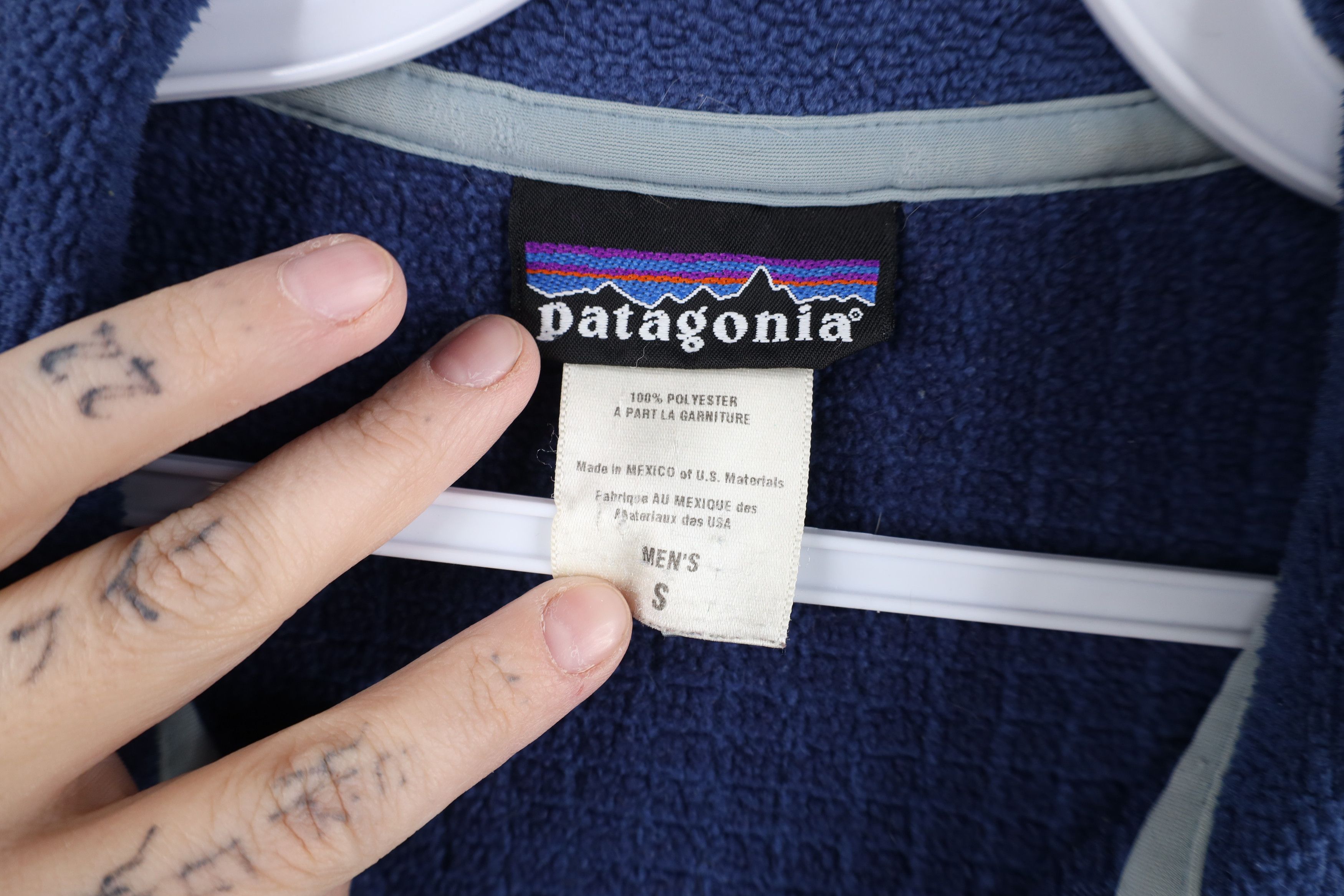 Patagonia Vintage Patagonia Spell Out Full Zip Fleece Jacket Blue Size US S / EU 44-46 / 1 - 8 Thumbnail