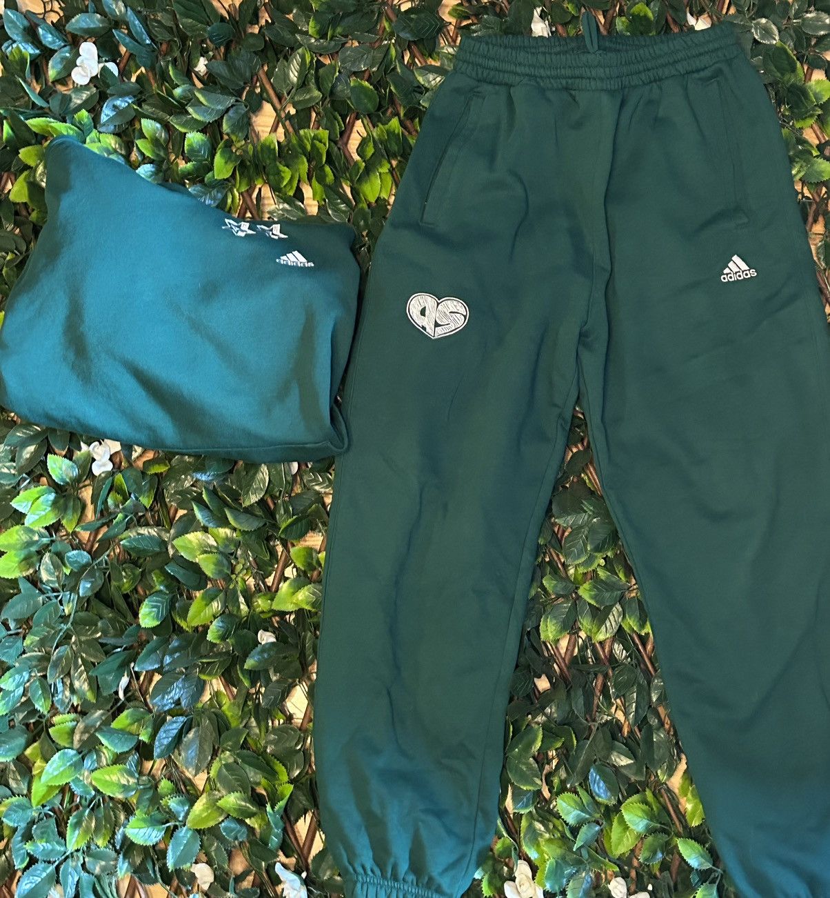 image of Adidas Sweatpants And Hoodie in Green, Men's (Size Medium)