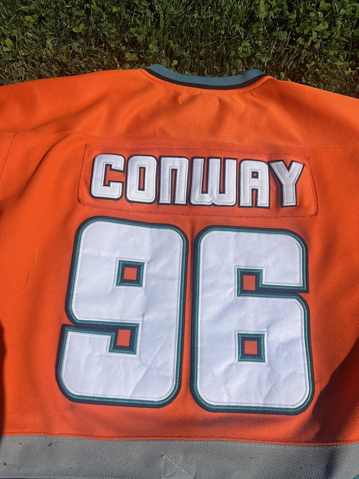 Vintage MightyDucks Conway hockey jersey Size US L / EU 52-54 / 3 - 7 Thumbnail