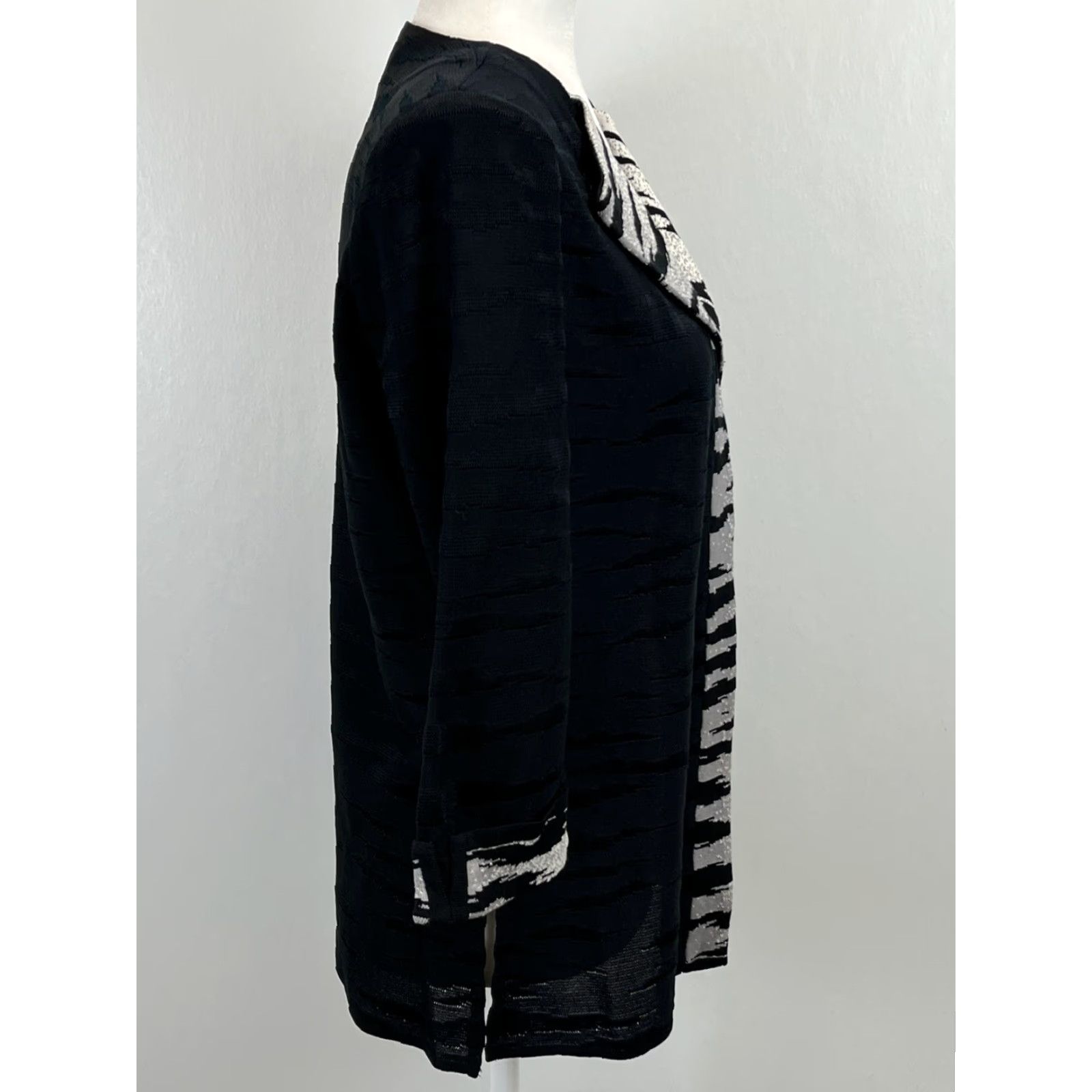 Vintage MING WANG Cardigan Sweater Womens Knit Black Size M EUC Single Clasp Size M / US 6-8 / IT 42-44 - 4 Thumbnail