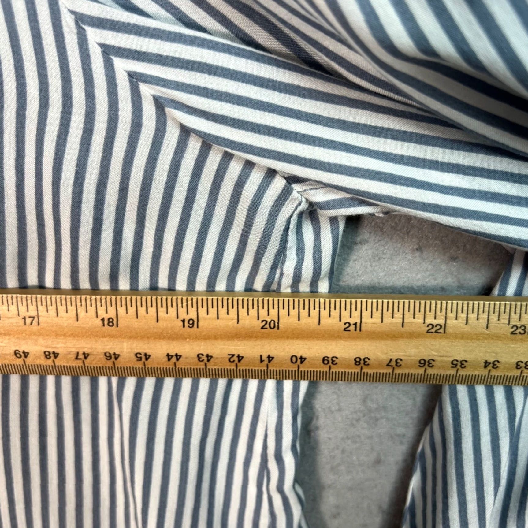 Mango Mango Blue & White Stripe Long Sleeve Blouse Medium Ruffle Details & Tie Cuff Size M / US 6-8 / IT 42-44 - 5 Thumbnail