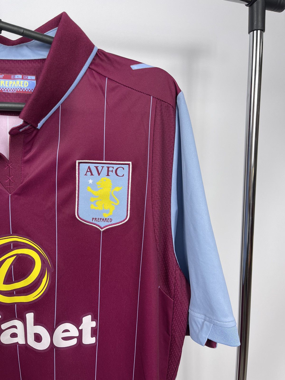 Macron Aston Villa Home Football Shirt 2014/15 Adults Size XLMacron Size US XL / EU 56 / 4 - 2 Thumbnail