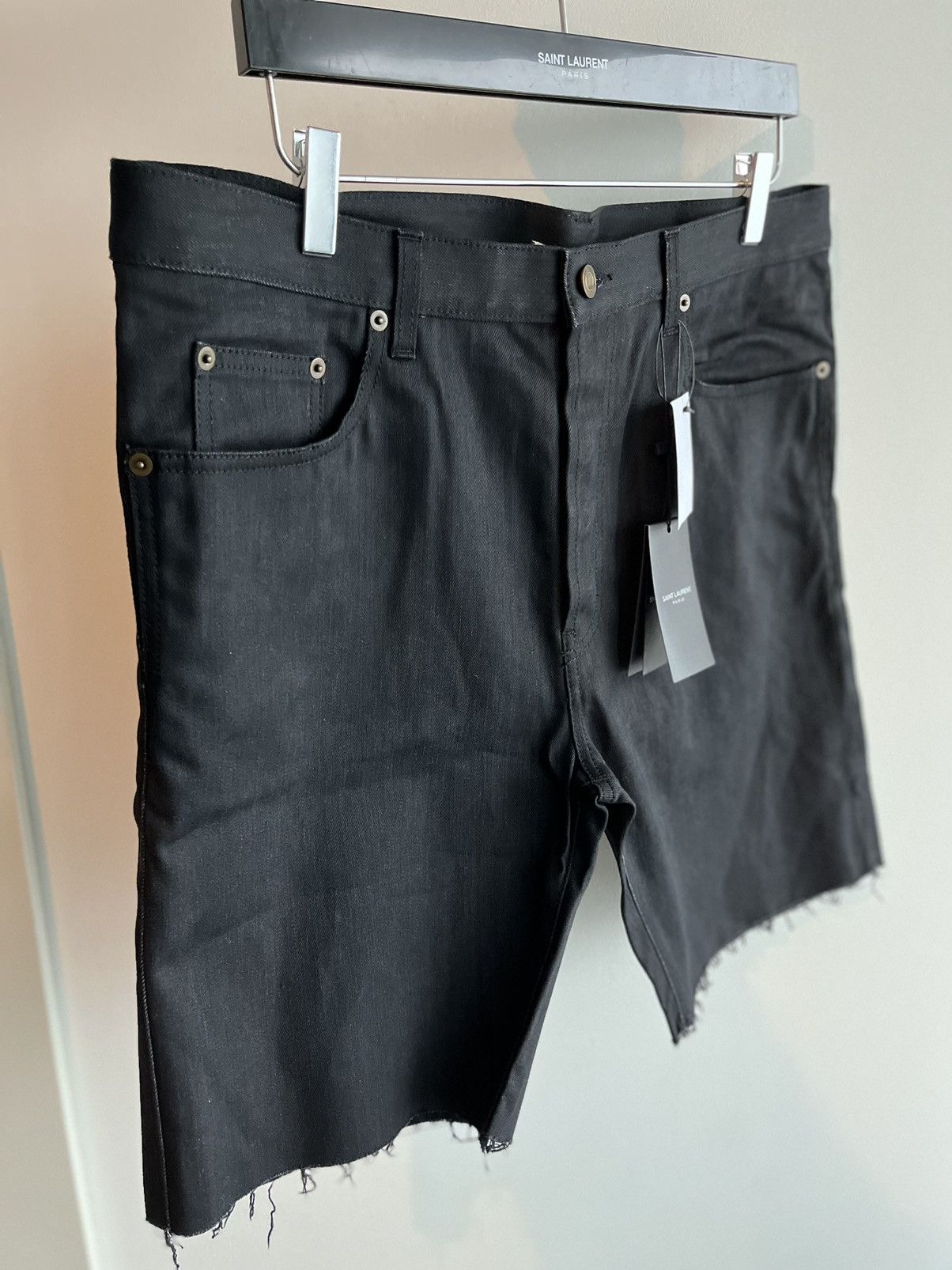 Hedi Slimane × Saint Laurent Paris × Yves Saint Laurent Super Runway Rare Saint Laurent Distressed Denim Shorts Size US 34 / EU 50 - 15 Thumbnail