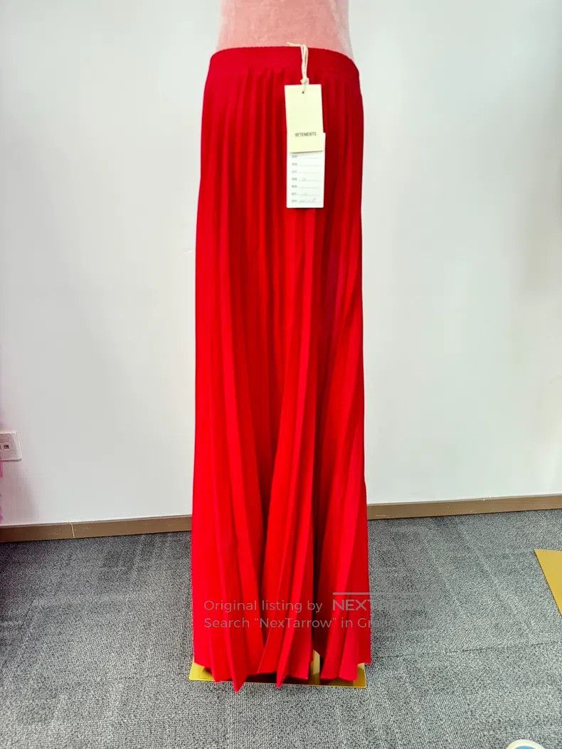 Vetements Vetements size S Women's pleated crepe skirt Size 24" / US 00 / IT 34 - 2 Thumbnail