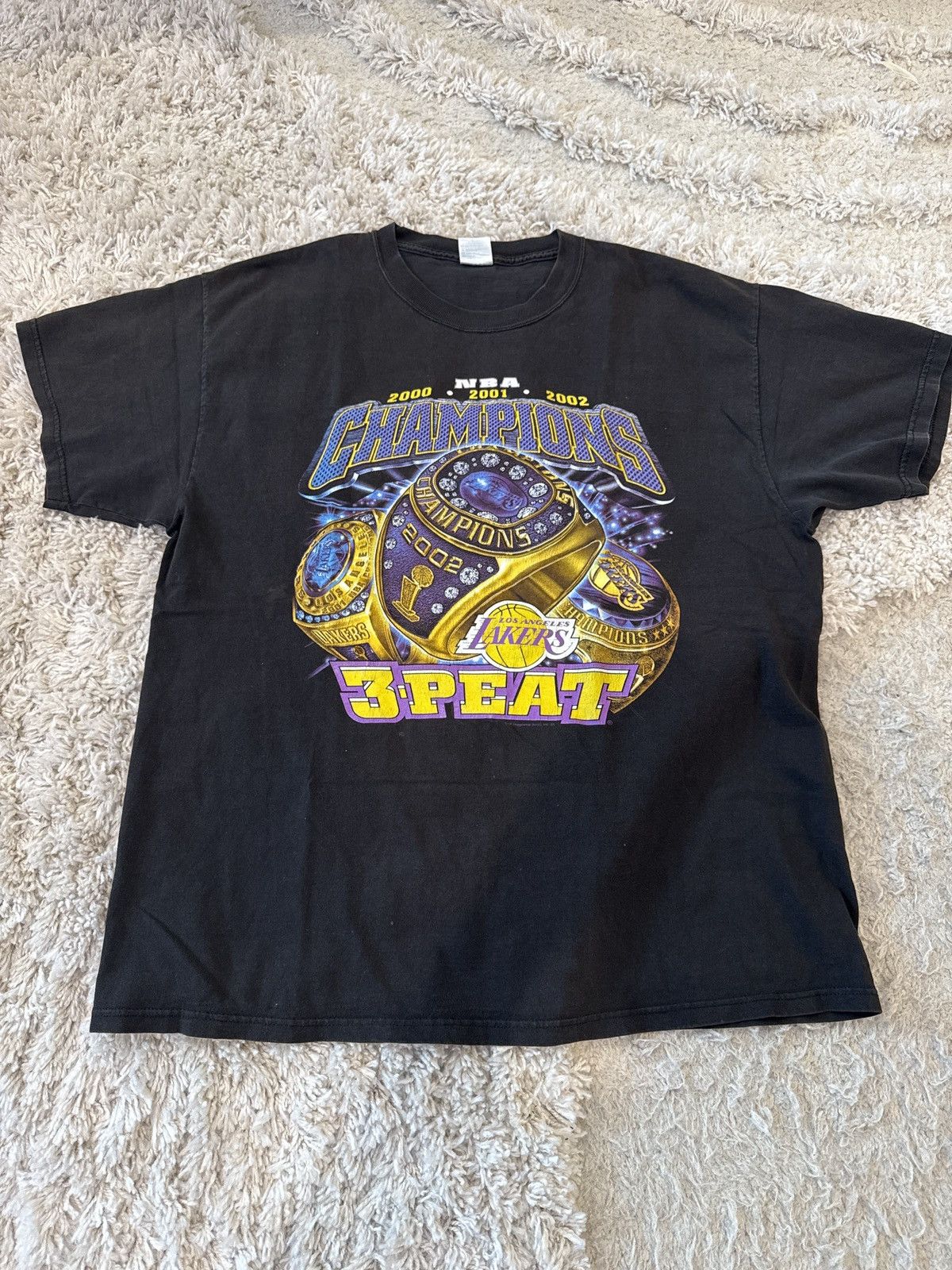 Lakers 3 Peat T Shirt | Grailed