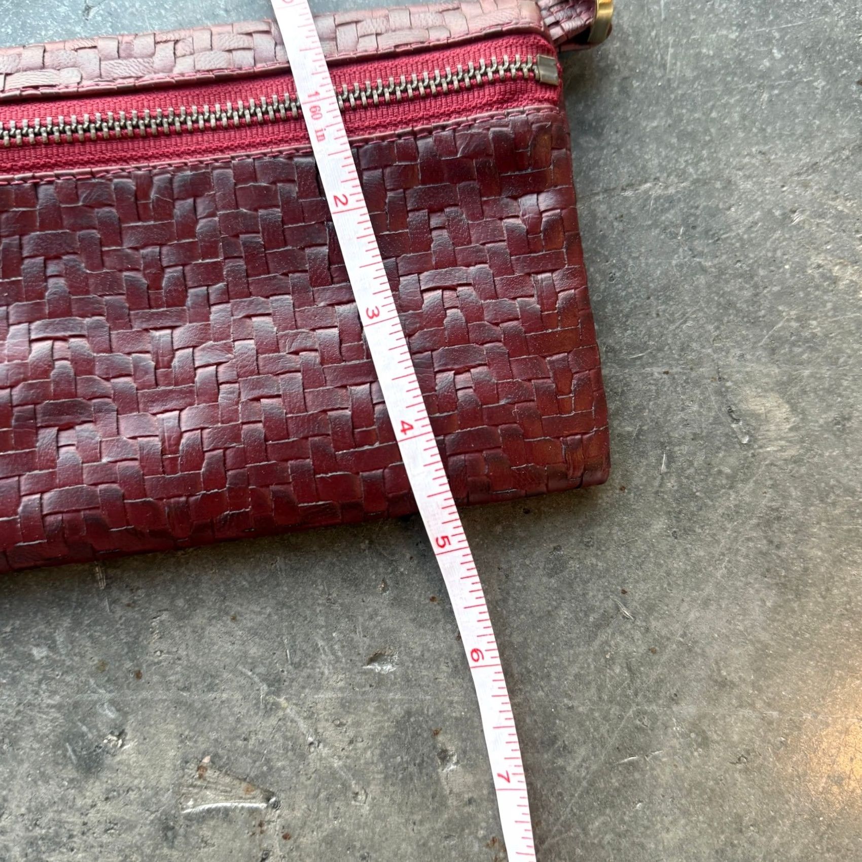 Vintage VINTAGE Maroon Red Mini Weave Clutch Wristlet Wallet Purse Womens Size ONE SIZE - 4 Thumbnail