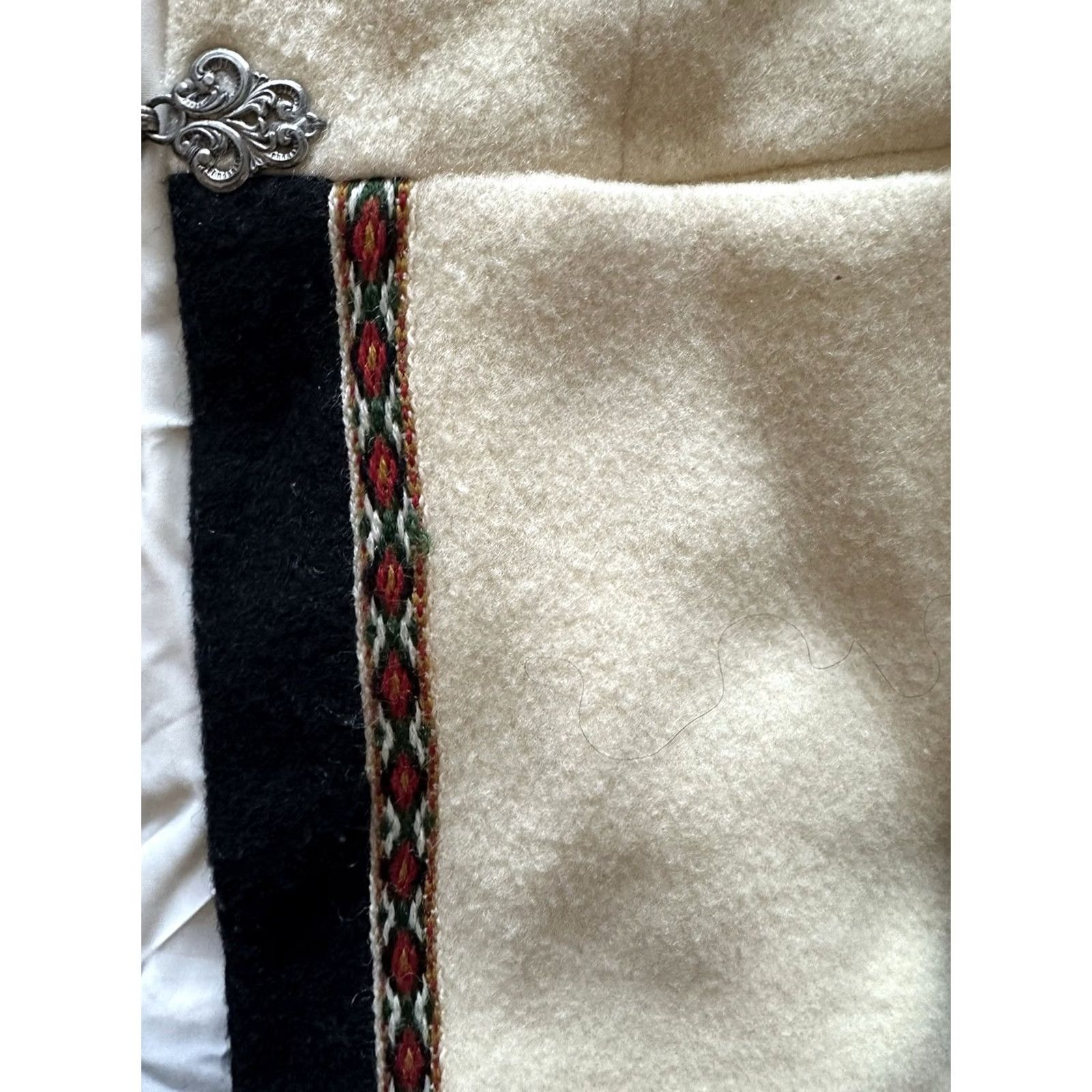 Vintage VINTAGE Evebofoss Firda Nordic Wool Sweater Cardigan Jacket Pewter Clasps Norway Jacket Womens S Ivory Cream Red Green Size S / US 4 / IT 40 - 5 Thumbnail