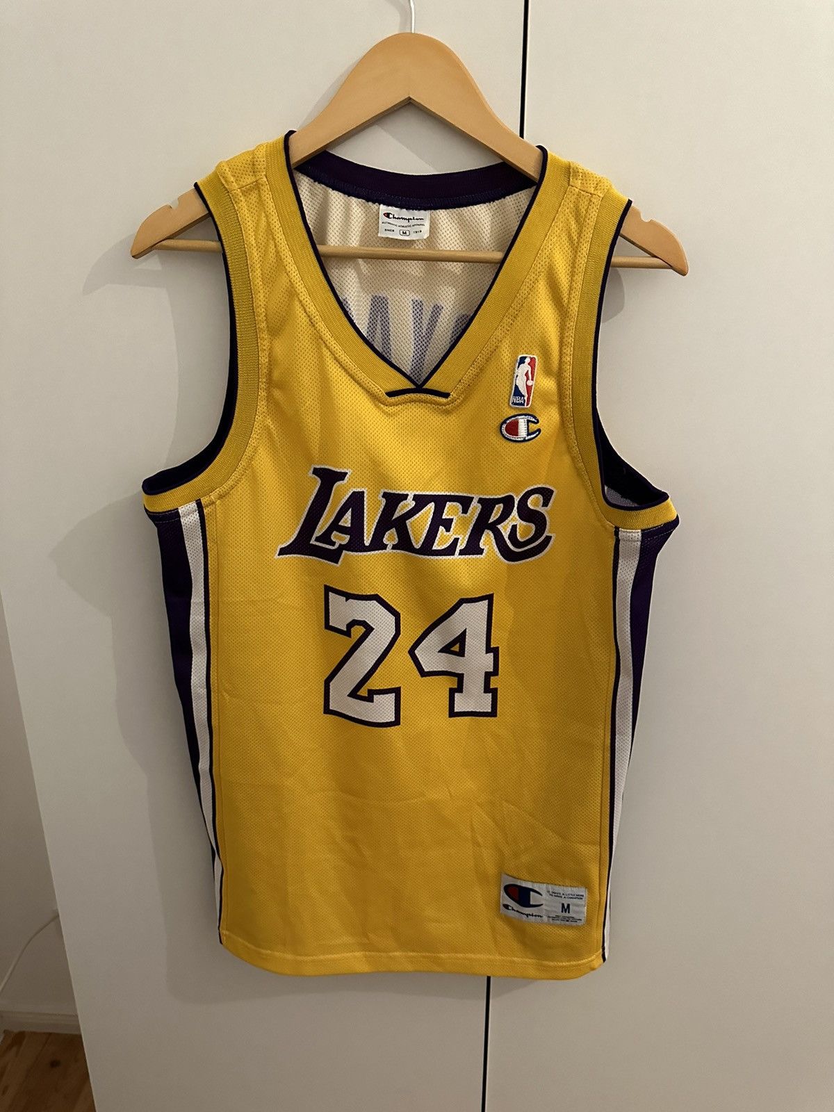 Champion Champion Jersey Los Angeles Lakers Size M NBA Kobe Bryant 24 Size US M / EU 48-50 / 2 - 1 Thumbnail