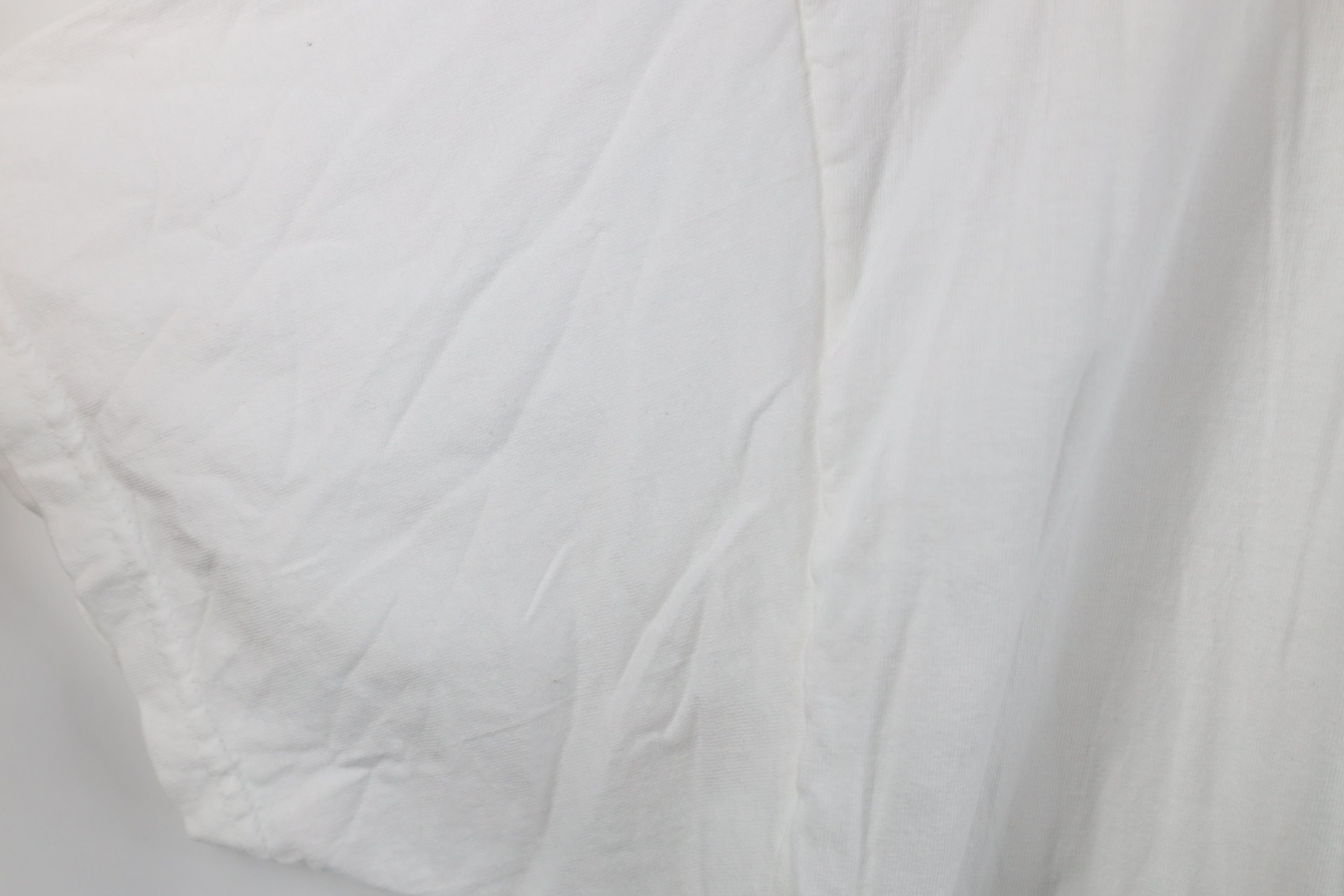 Vintage Vintage Y2K Intel Computers Pentium 4 Chip T-Shirt White Size US XXL / EU 58 / 5 - 6 Thumbnail