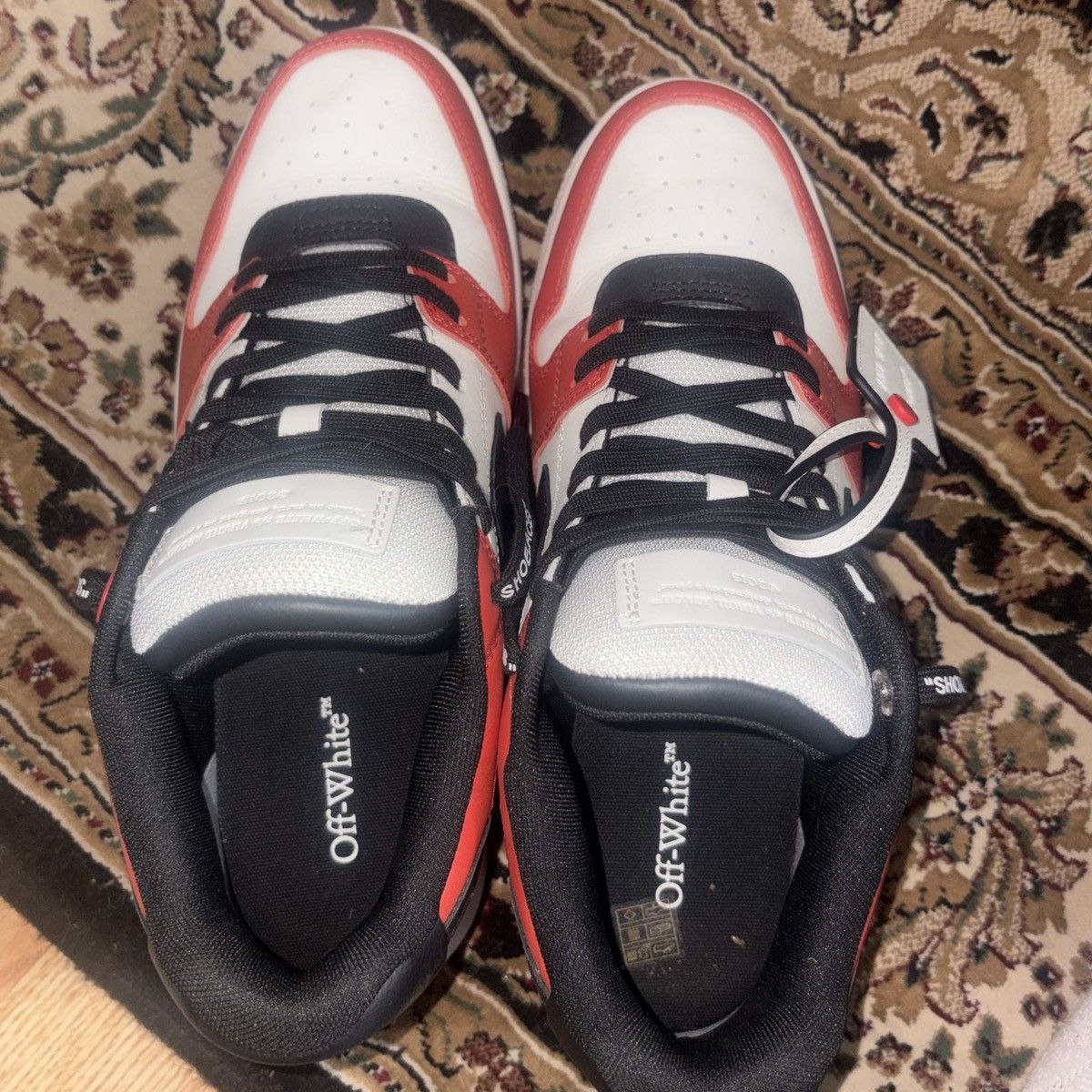 Off-White Off-white out of office Size US 10 / EU 43 - 7 Thumbnail
