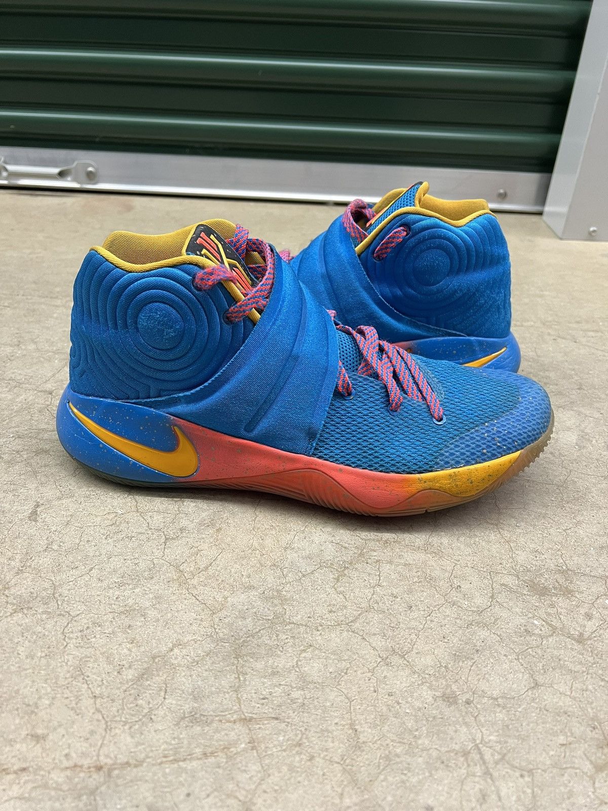Nike Nike Kyrie 2 Promo EYBL Size 11 Size US 11 / EU 44 - 1 Thumbnail