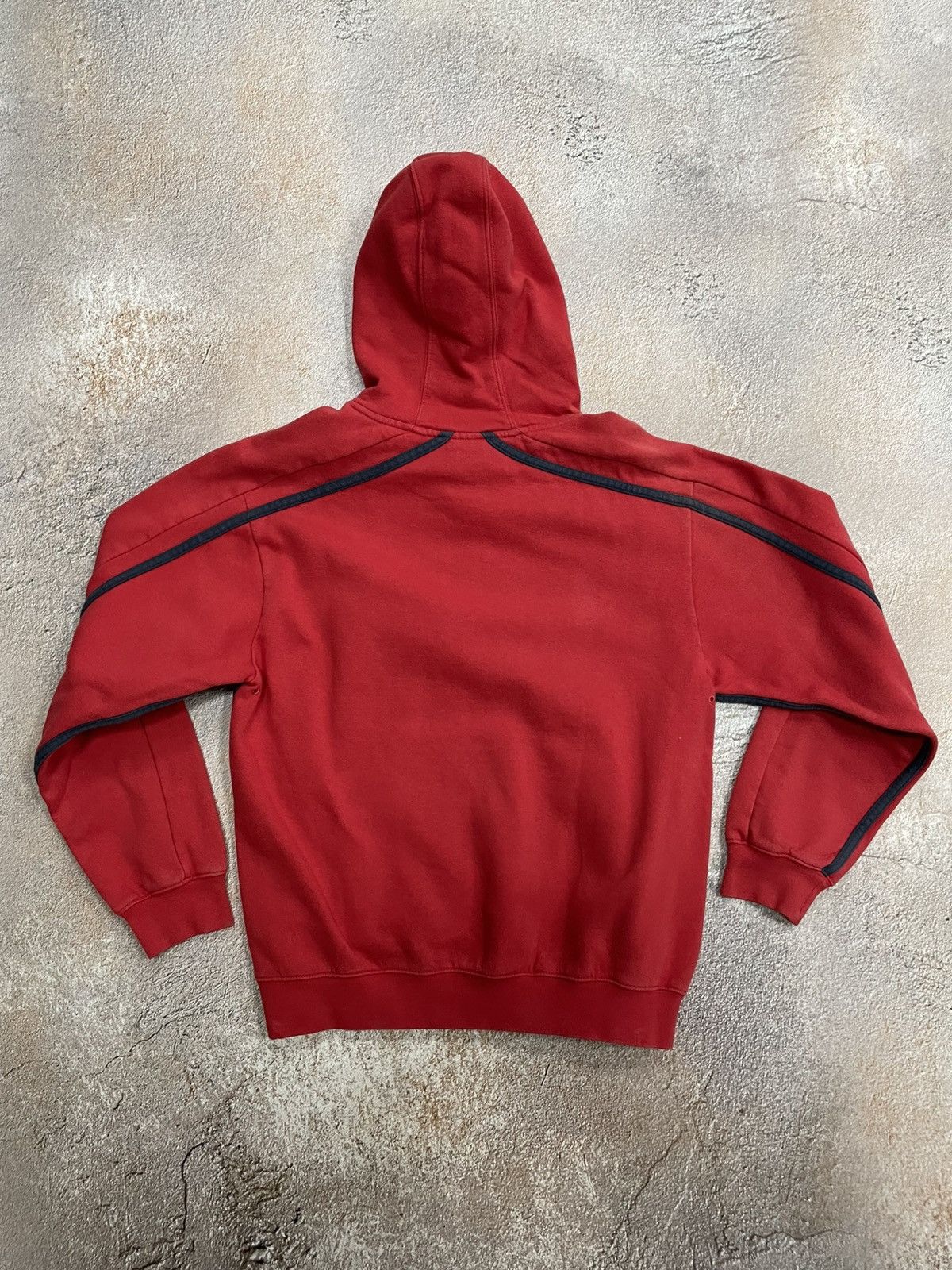 Nike Vintage Nike Center Logo Red Hoodie Size US S / EU 44-46 / 1 - 7 Thumbnail