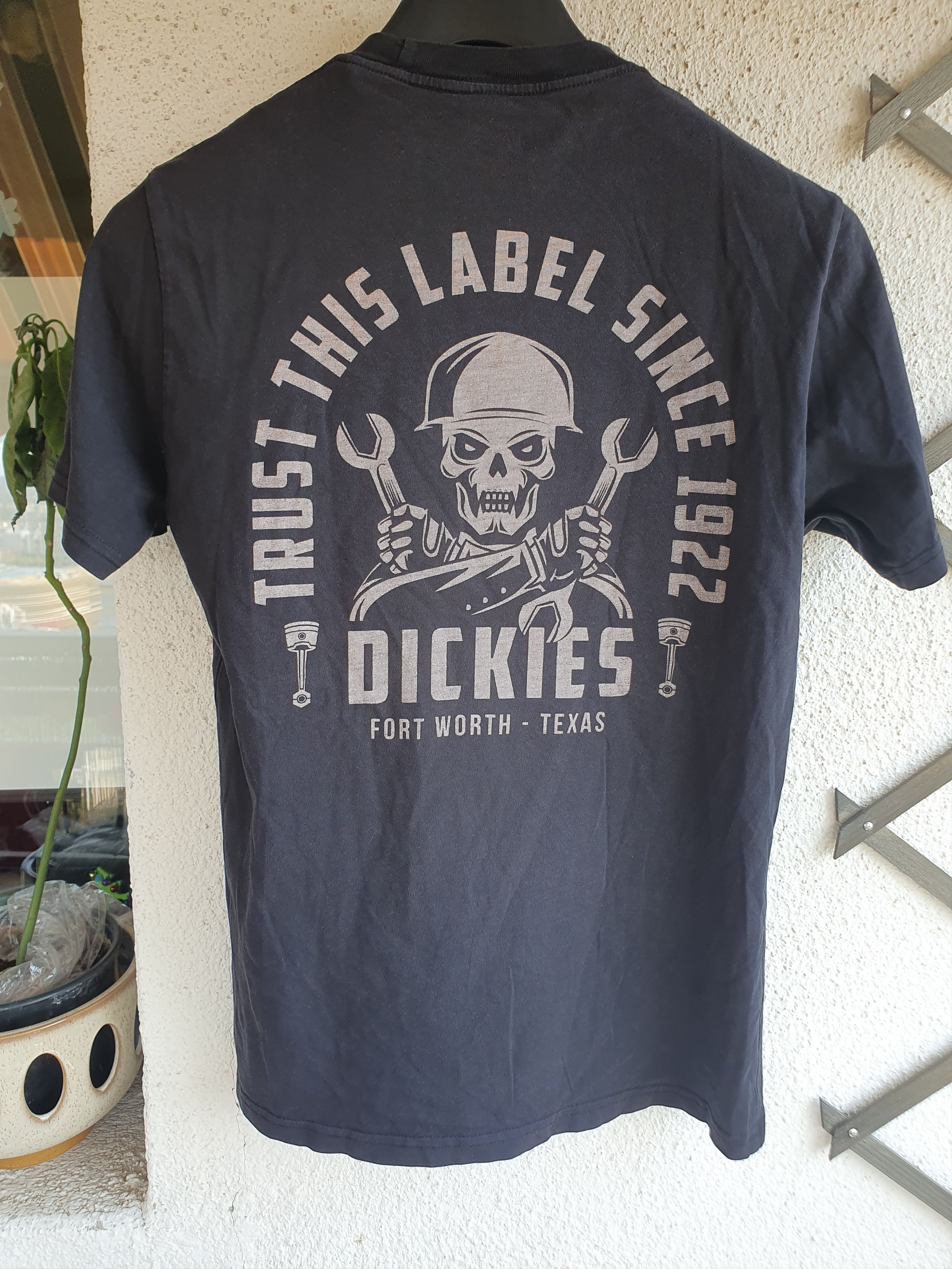 Dickies Dickies Trust This Label t-shirt sz S Size US S / EU 44-46 / 1 - 1 Thumbnail