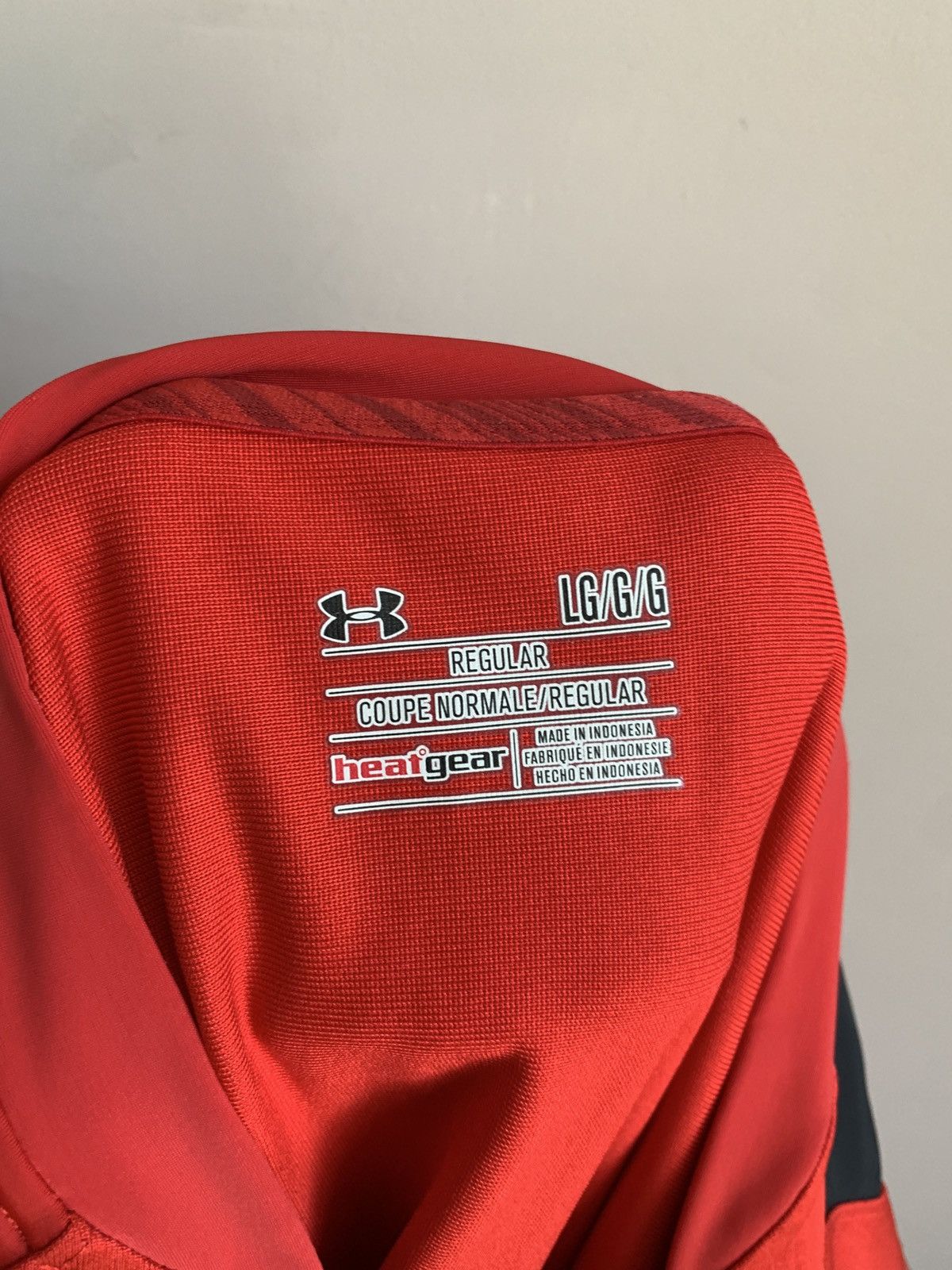 Under Armour Wales 2013 Home Rugby Union Shirt Under Armour Jersey Size L Size US L / EU 52-54 / 3 - 10 Thumbnail