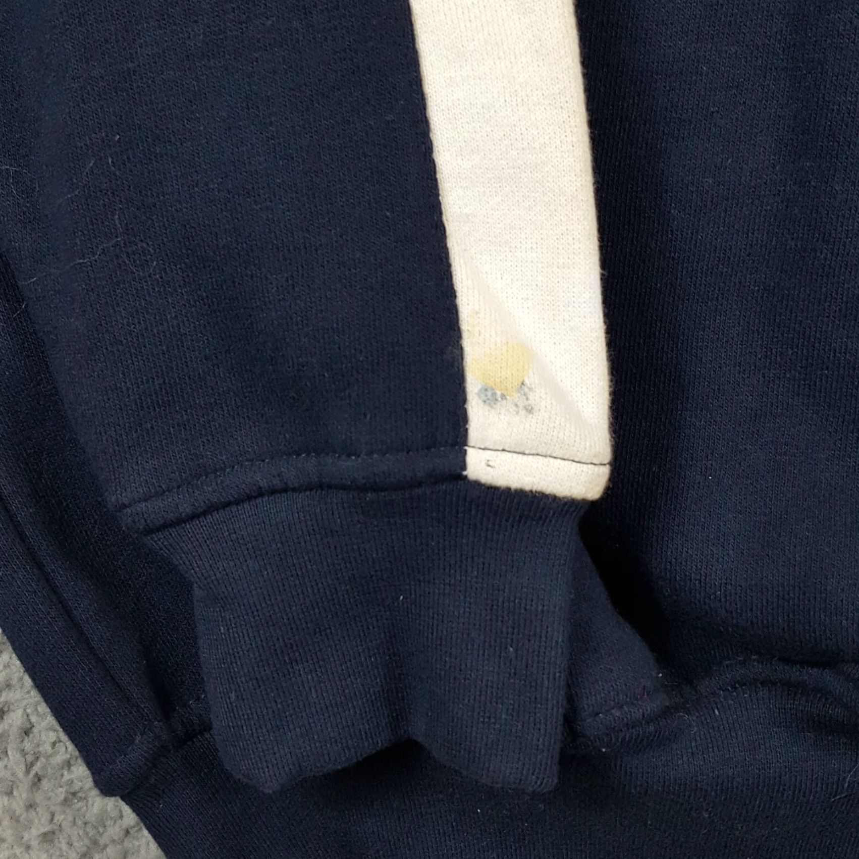 Holloway Vintage Holloway Men’s Navy Blue Athletic Hoodie Size Small Fleece Pullover 90s Grunge Y2K Size US S / EU 44-46 / 1 - 5 Thumbnail