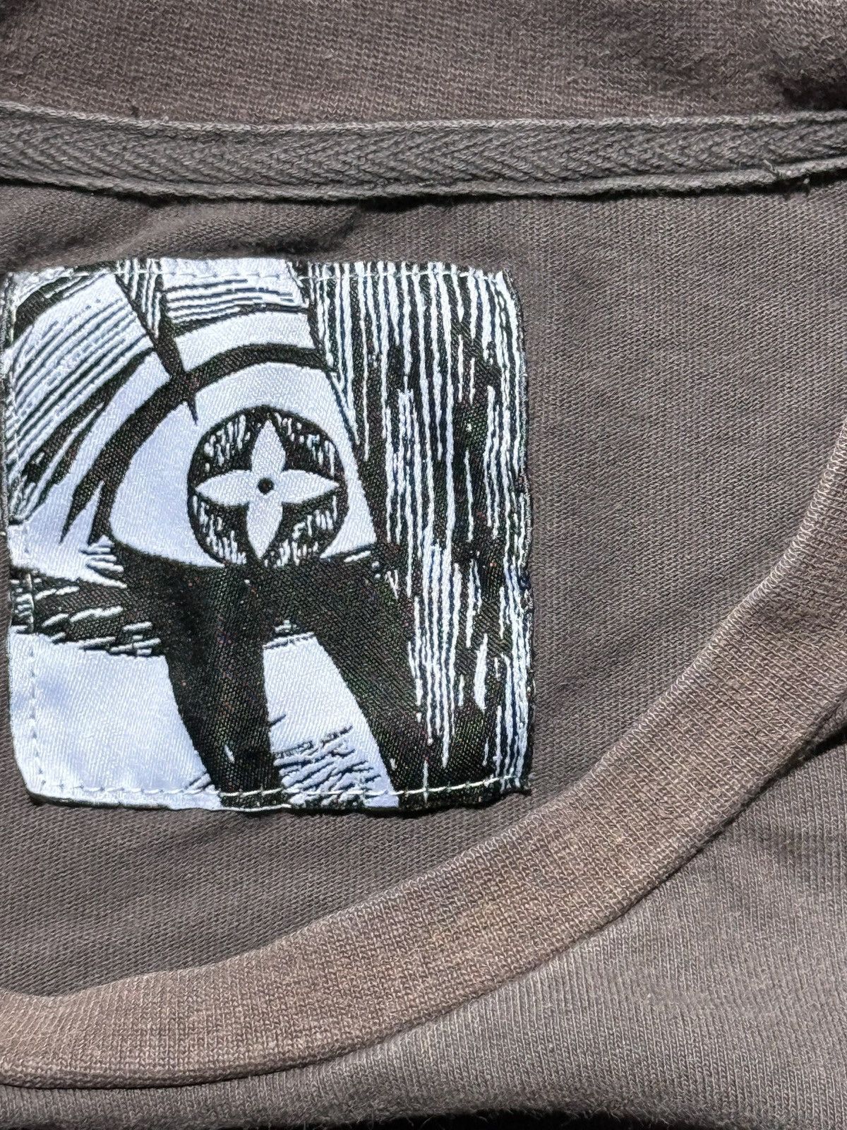 Anime Naruto Charcoal Gray Crewneck Tee LV Sharigan Size US L / EU 52-54 / 3 - 4 Thumbnail