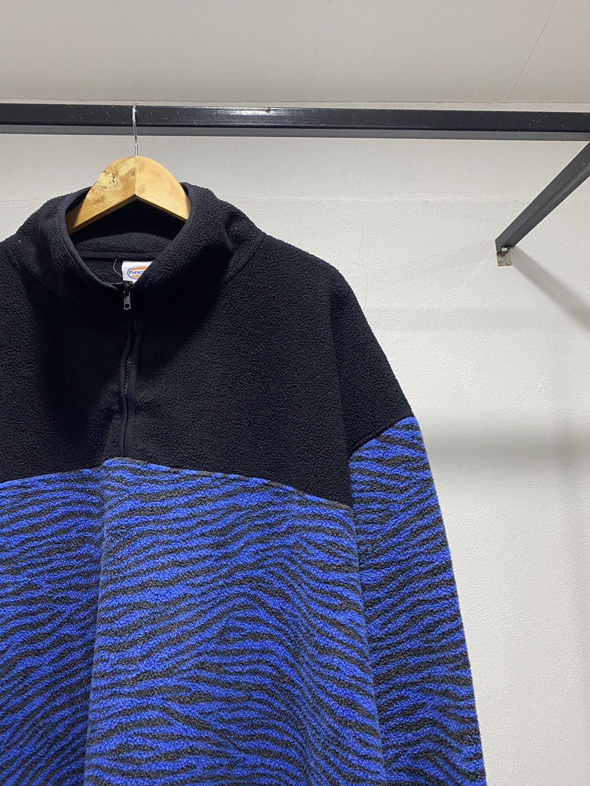 Japanese Brand × Vintage Paragraph Oversize Fleece Sweater Size US XXL / EU 58 / 5 - 2 Thumbnail
