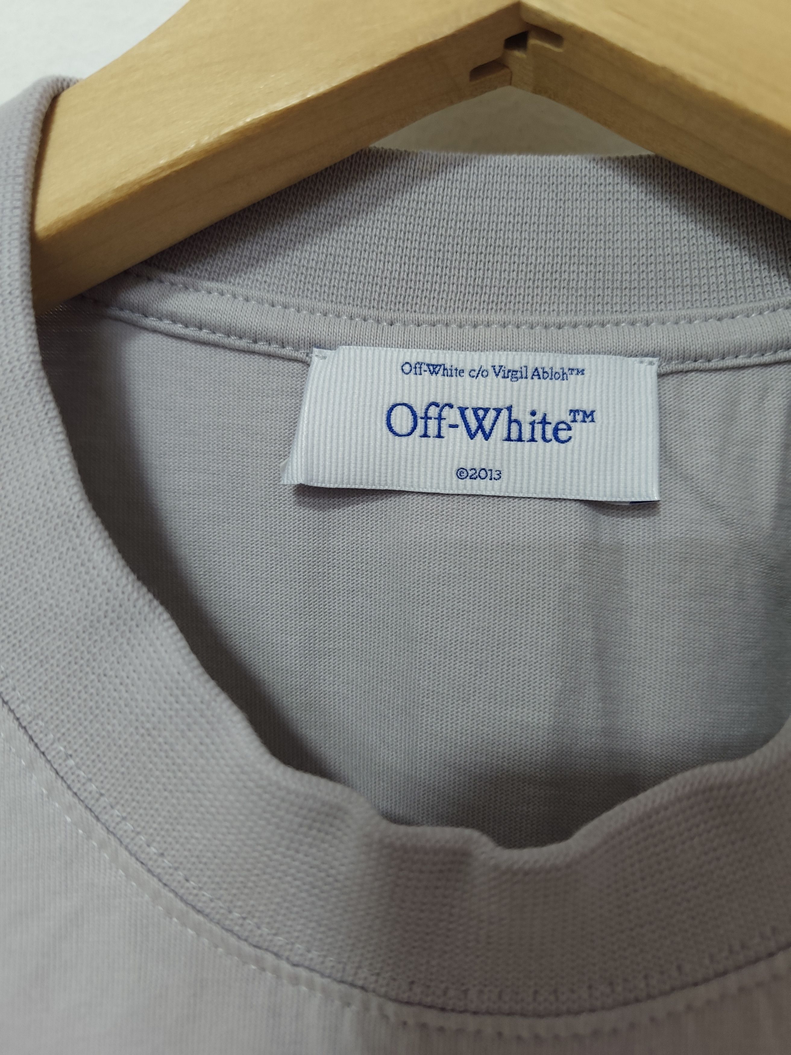 Off-White Off-White "Everyone I Love is here" Size US M / EU 48-50 / 2 - 4 Thumbnail