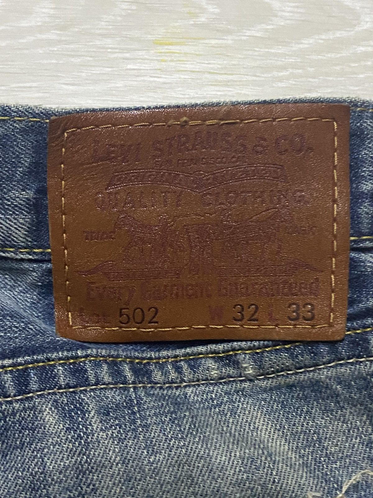 Levi's Vintage Levis 502 Mud Wash Whisker Loose Jeans Size US 32 / EU 48 - 12 Thumbnail