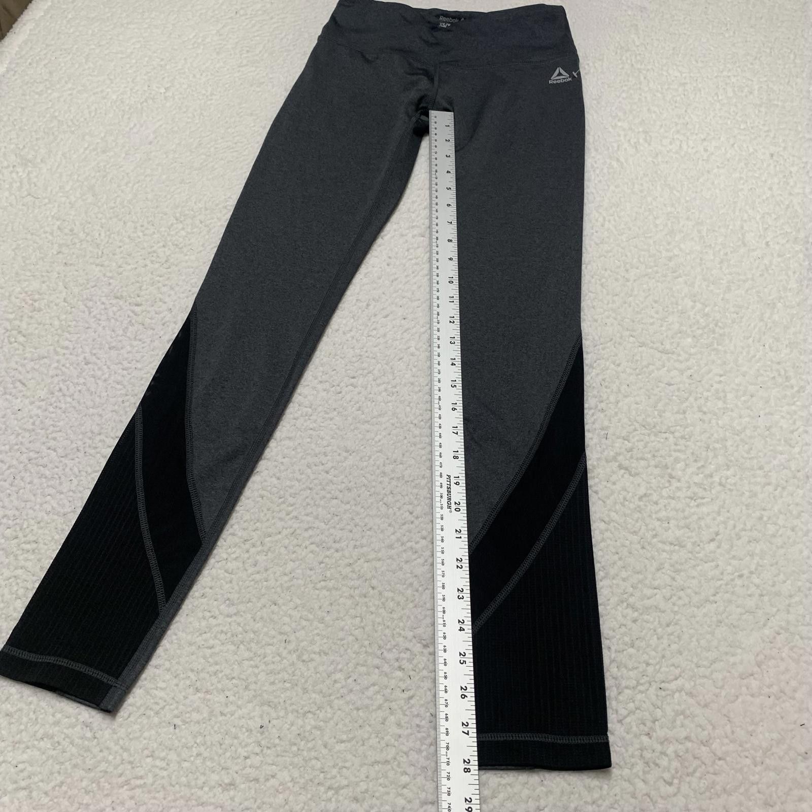 Reebok Reebok Women's Size X-Small Gray Black Athletic Leggings Size 26" / US 2 / IT 38 - 4 Thumbnail