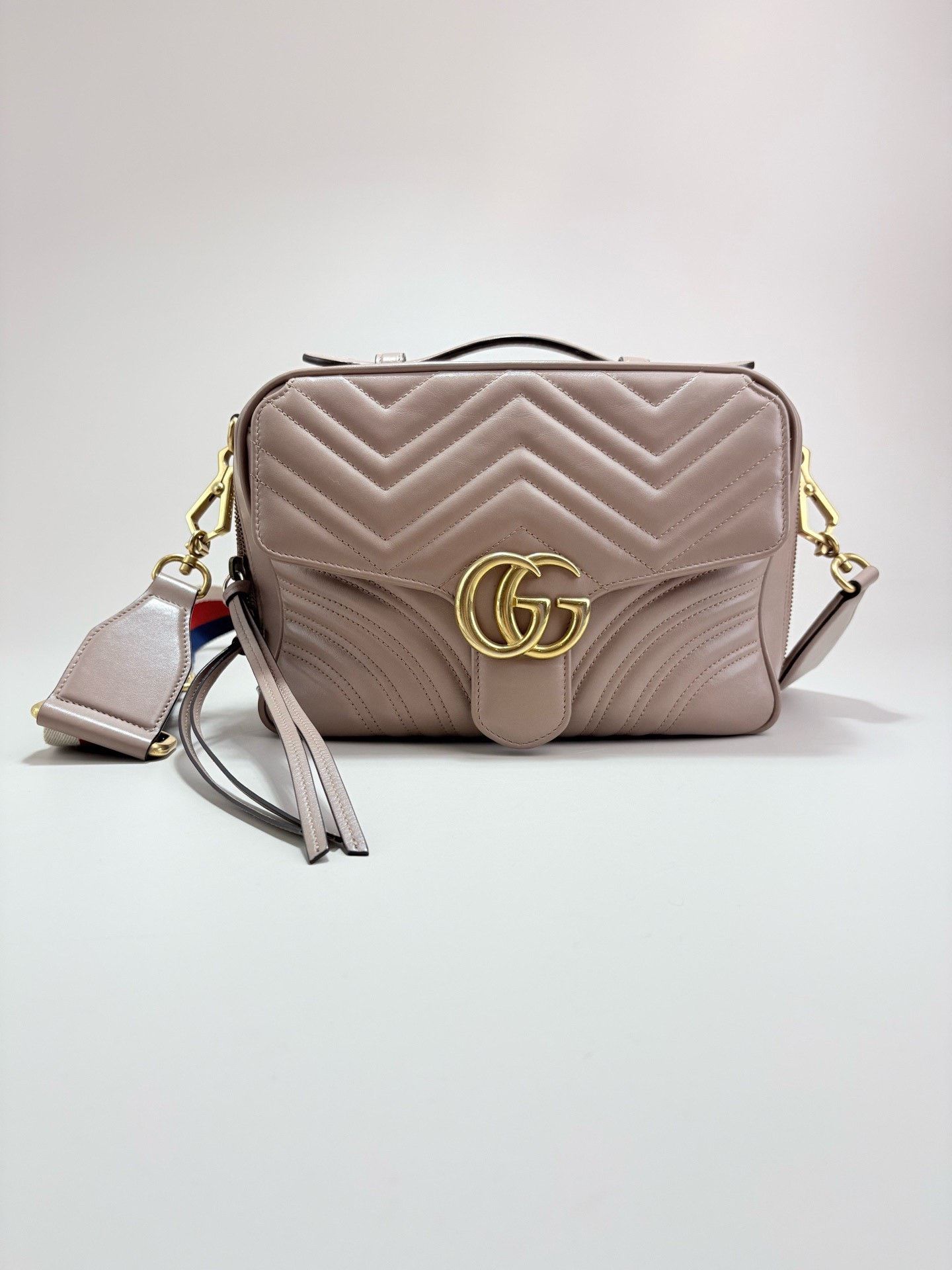 Gucci Gucci Marmont Shoulder Crossbody Bag Size ONE SIZE - 1 Thumbnail