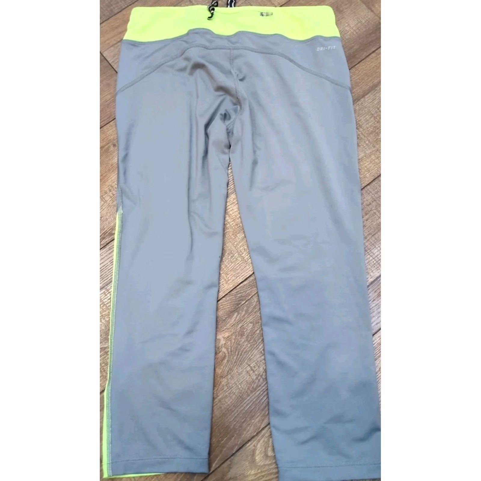 Nike Nike Dri-FIT Pants Womens Large Gray Cropped Leggings Pockets Running Gym Activewear S Size 36" / US 14 / IT 50 - 2 Thumbnail
