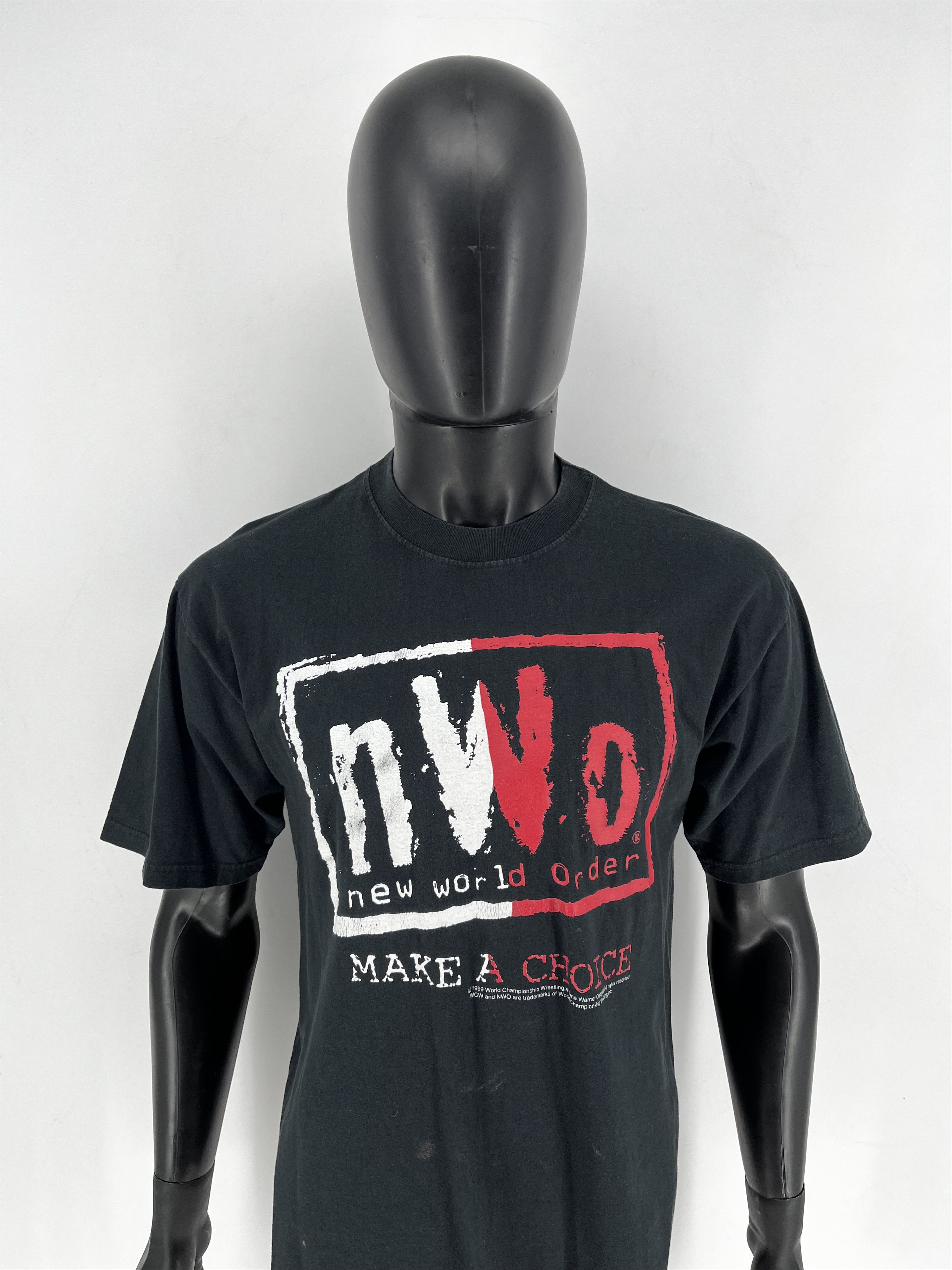 WWE WCW nWo Make A Choice T-shirt Men’s size Medium black &white Size US M / EU 48-50 / 2 - 5 Thumbnail