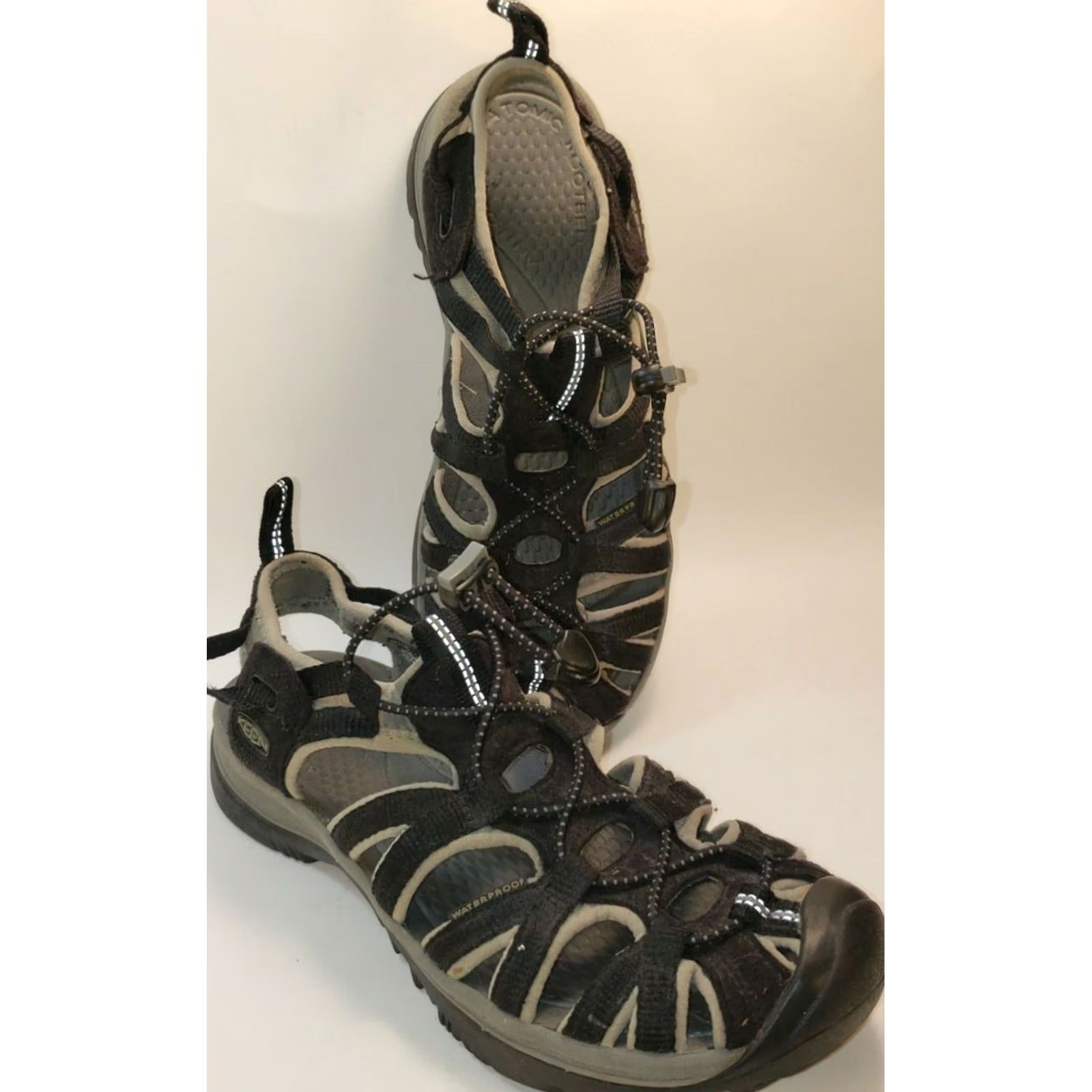 KEEN Keen Whisper Sandals Women's 7.5M 38EU Black Outdoor Sport Sandals Cushioned Arch Support Elastic Laces Toggle Takeup Size US 8 / IT 38 - 5 Thumbnail
