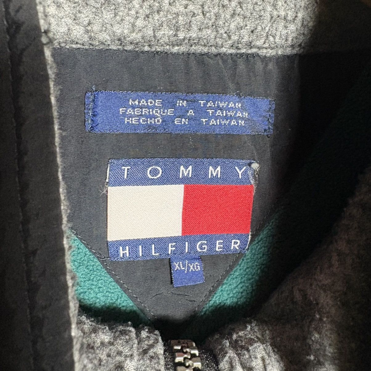Tommy Hilfiger × Vintage Vintage 90s Tommy Hilfiger Patch Logo Pattern Jacket Size US XL / EU 56 / 4 - 9 Thumbnail