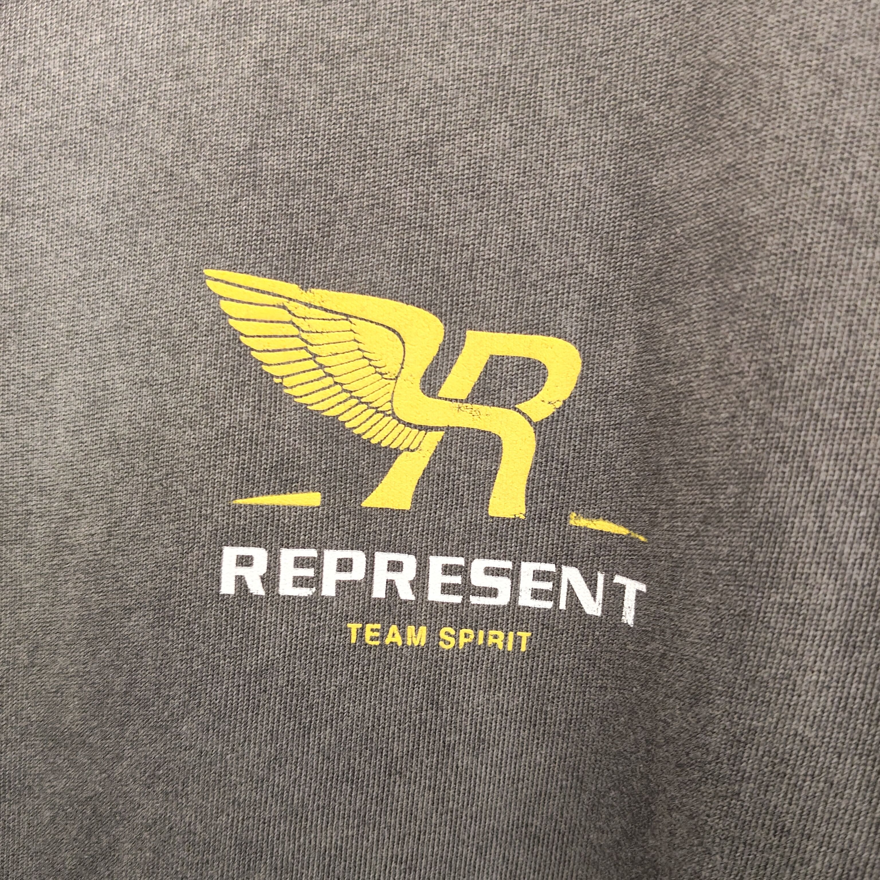 Represent Clo. Team Spirit t-sirt Size US XXL / EU 58 / 5 - 5 Thumbnail