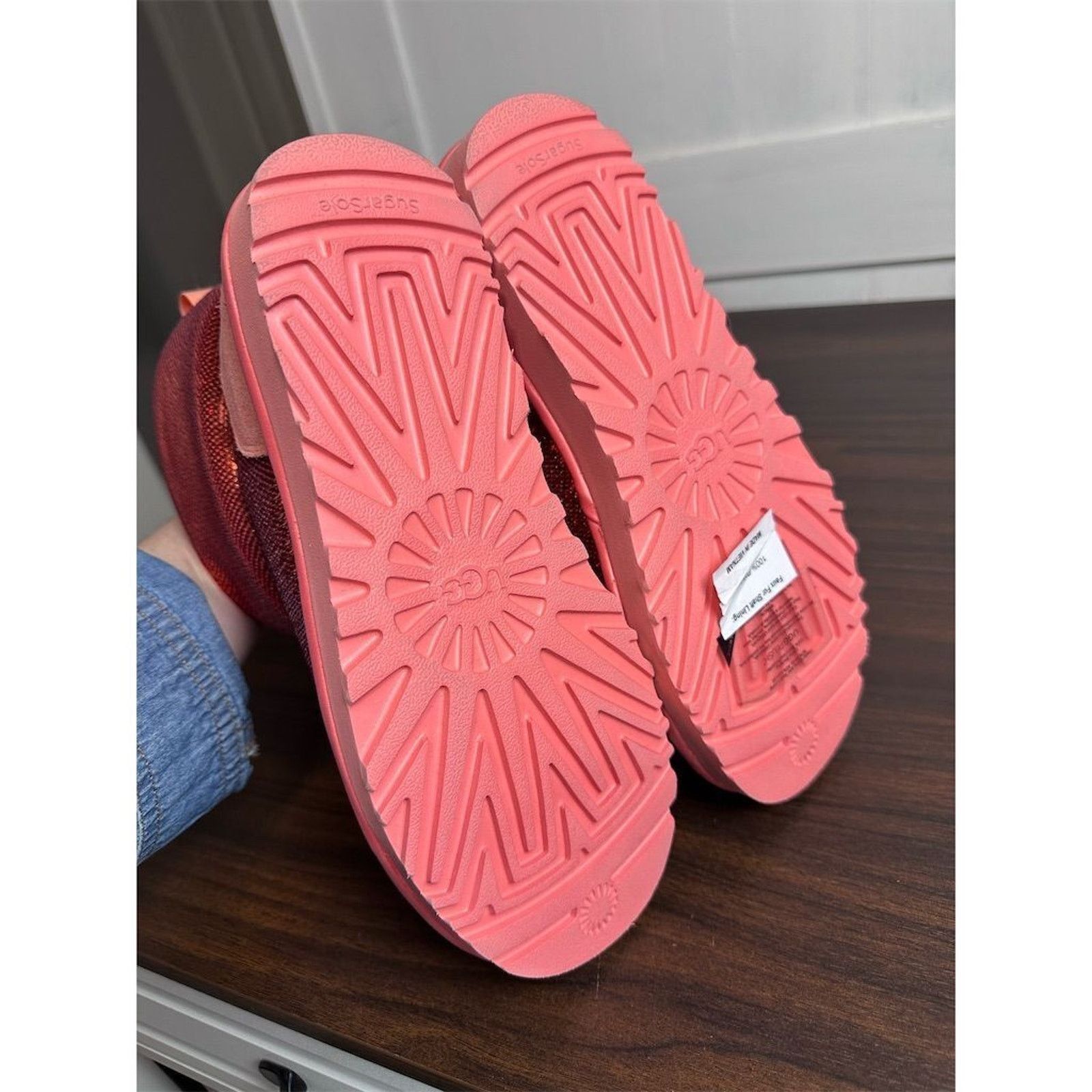 Ugg UGG Women's Classic Mini Mirror Ball Boots Pink Sequin Ankle Size US 8 / IT 38 - 4 Thumbnail