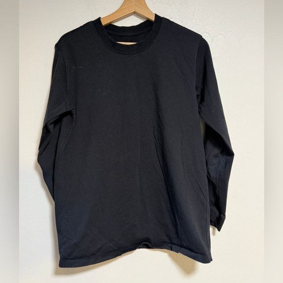 Other Black Long Sleeve Crewneck Tee (Estimated XL) Size XL / US 12-14 / IT 48-50 - 2 Thumbnail