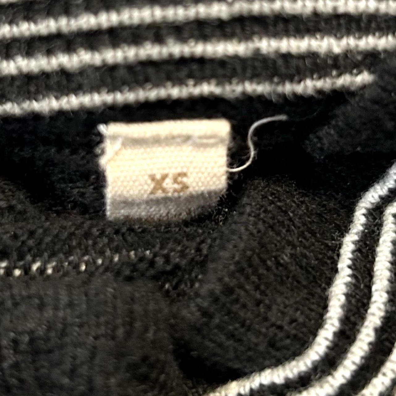 Soft Surroundings VINTAGE? No. Soft Surroundings Black Full Zip Cardigan Knit Stripe XS Women Sweater Size XS / US 0-2 / IT 36-38 - 5 Thumbnail