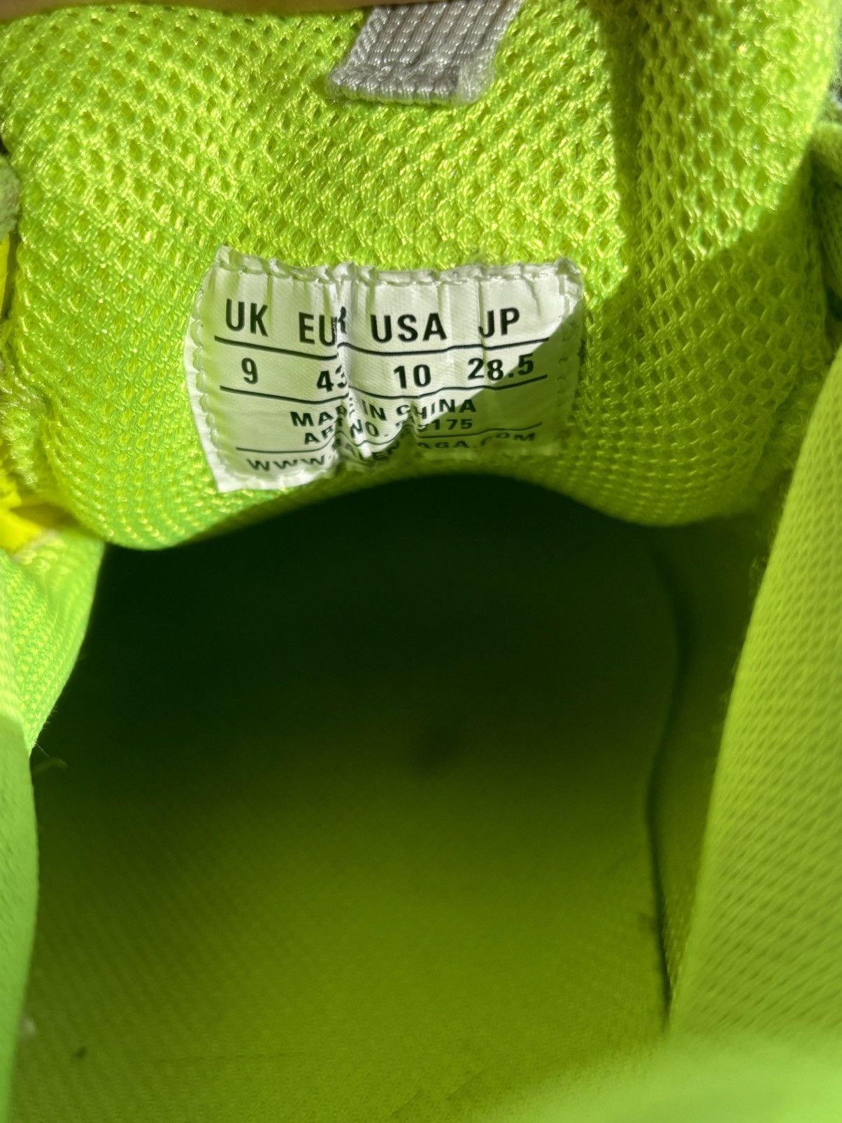 Balenciaga Balenciaga Triple S Sneaker “Flourescent Yellow” Men US 10 Size US 10 / EU 43 - 5 Thumbnail