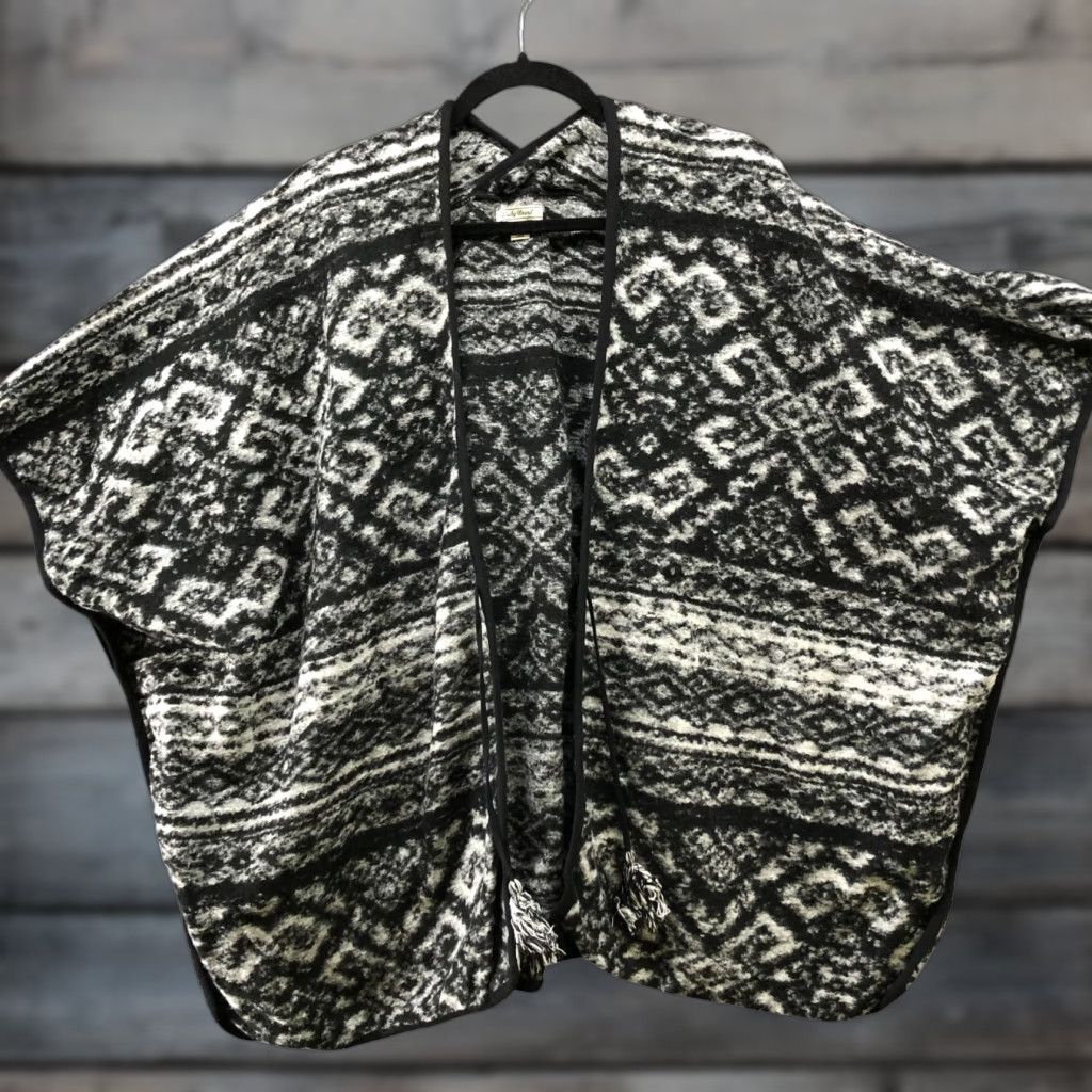 Lucky Brand Lucky Brand Cardigan Womens One Size Black Gray Aztec Print Geometric Boho Southwestern Knit Kimono Sleeve Fall Winter Womens Size ONE SIZE - 1 Thumbnail