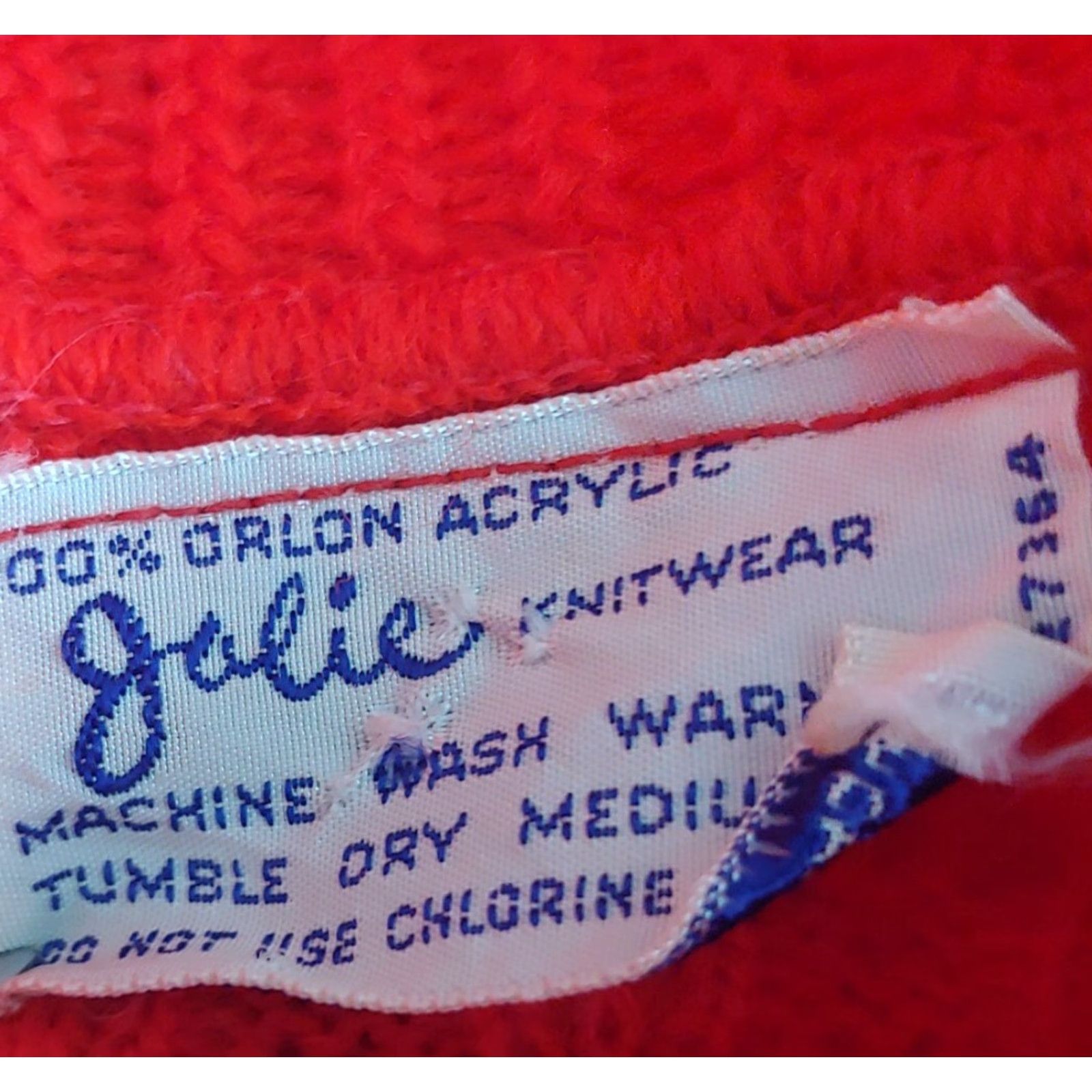 Vintage VINTAGE Jolie Cardigan Shawl Sweater S Women Red 33" Long Collared Orlon Cable-Knit Boho Grannycore Size S / US 4 / IT 40 - 3 Thumbnail